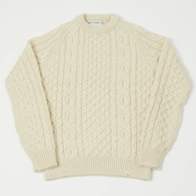 Peregrine Hudson Aran Jumper - Ecru Travel Essential