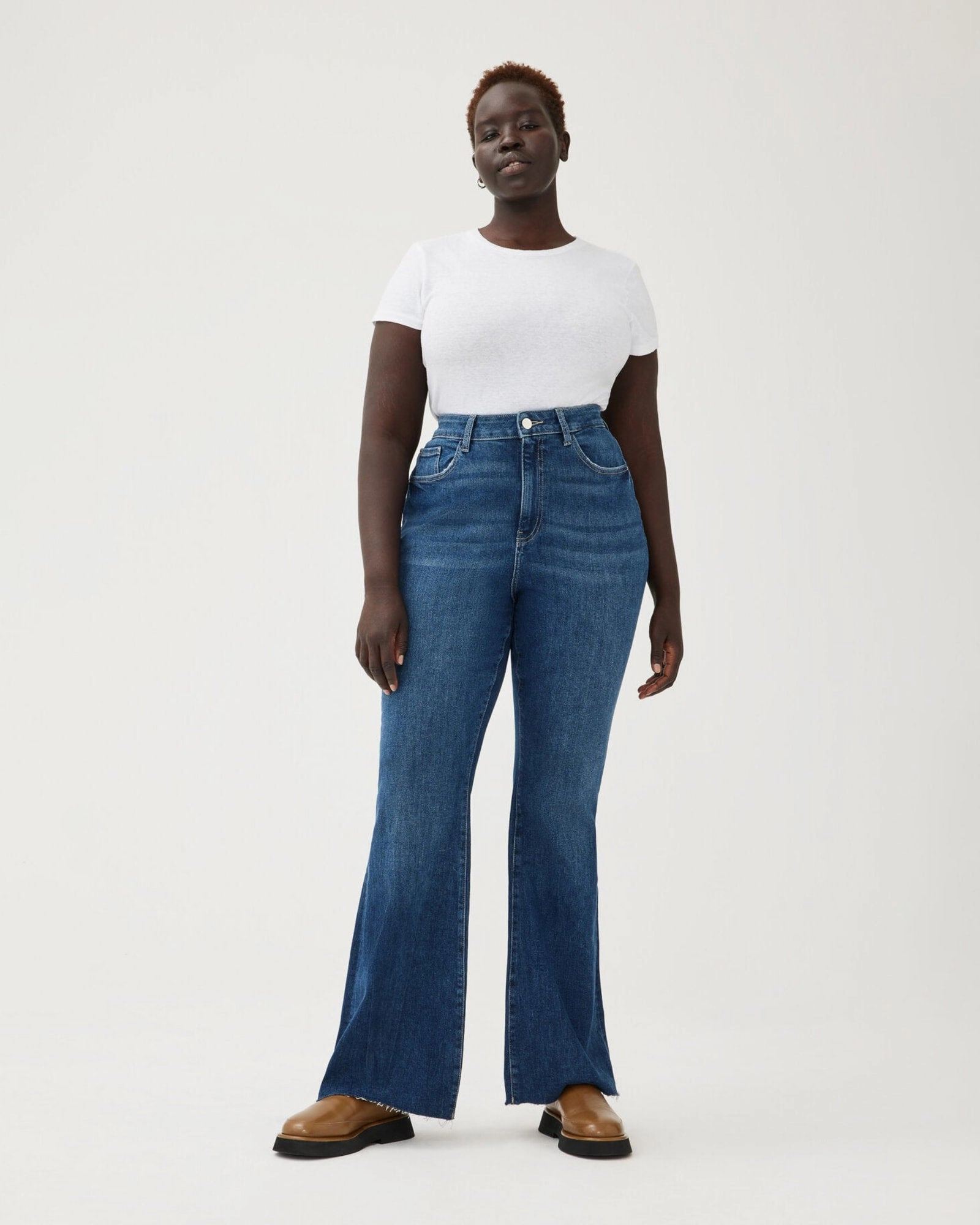 MIA PLUS - HIGH RISE FLARE | SEABORN | SEABORN Home Comfort Party Look Modern Minimalist