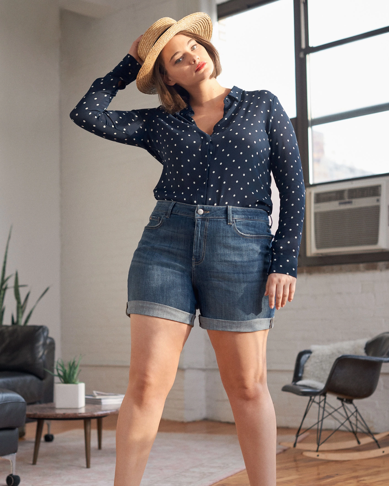 Stretch Fit Denim Movement Friendly Poplar Boyfriend Short | Medium Wash