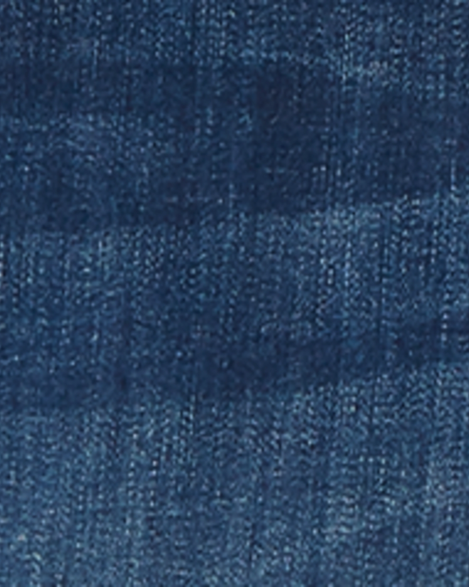 Minimalist Design Poplar Boyfriend Short | Medium Wash