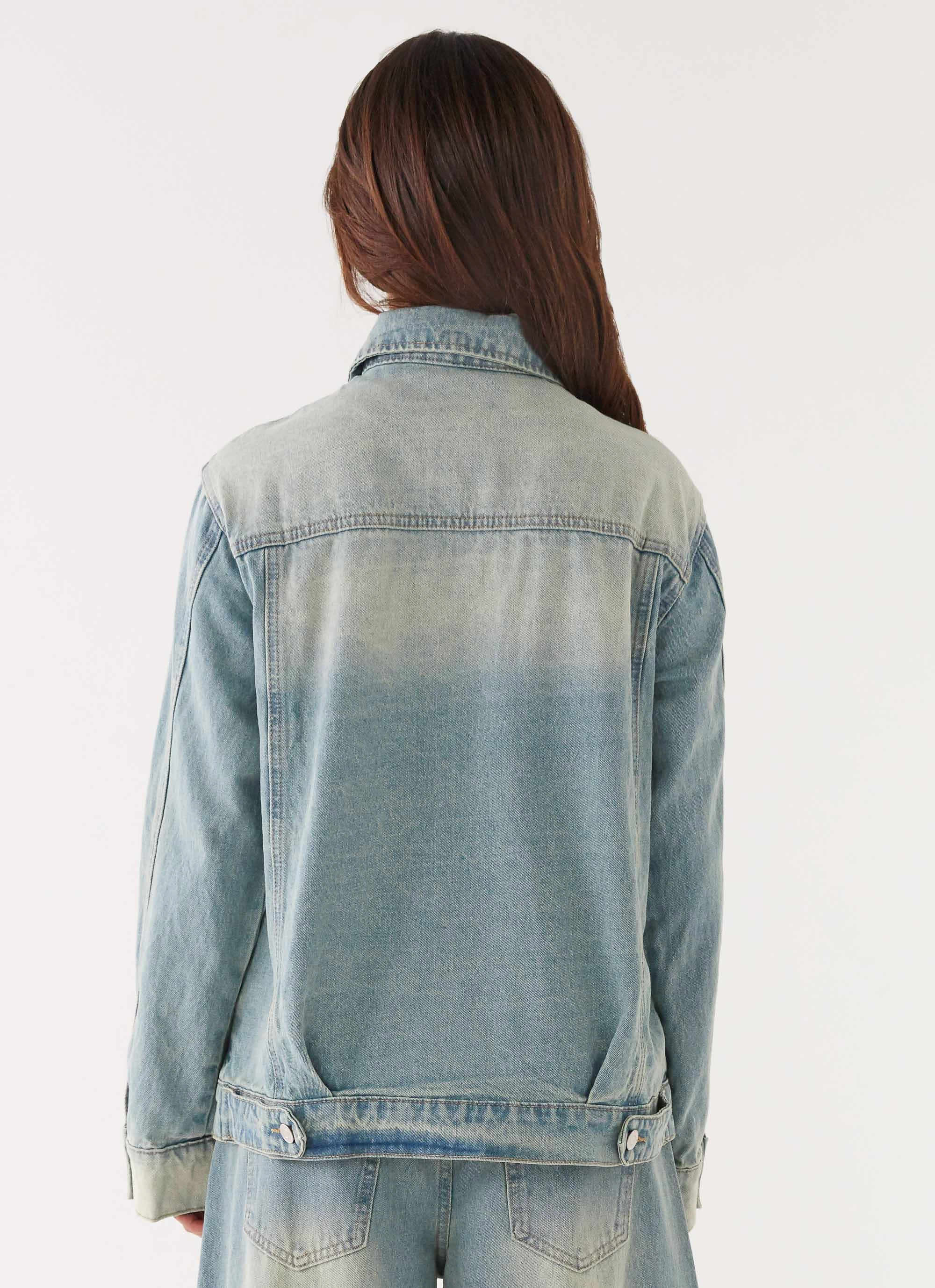 Maxwell Denim Jacket - Washed Blue models