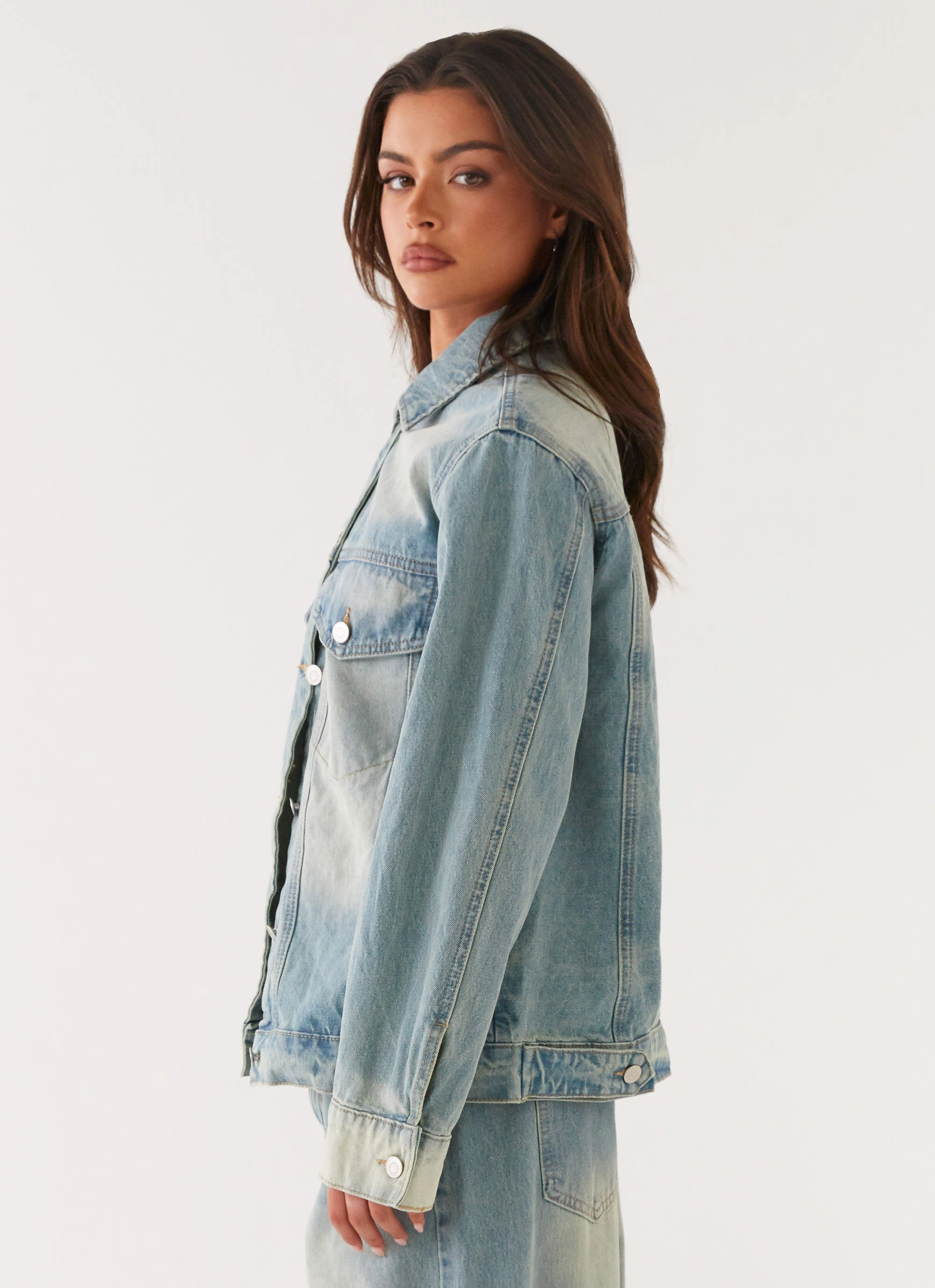 Adventure Ready Maxwell Denim Jacket - Washed Blue