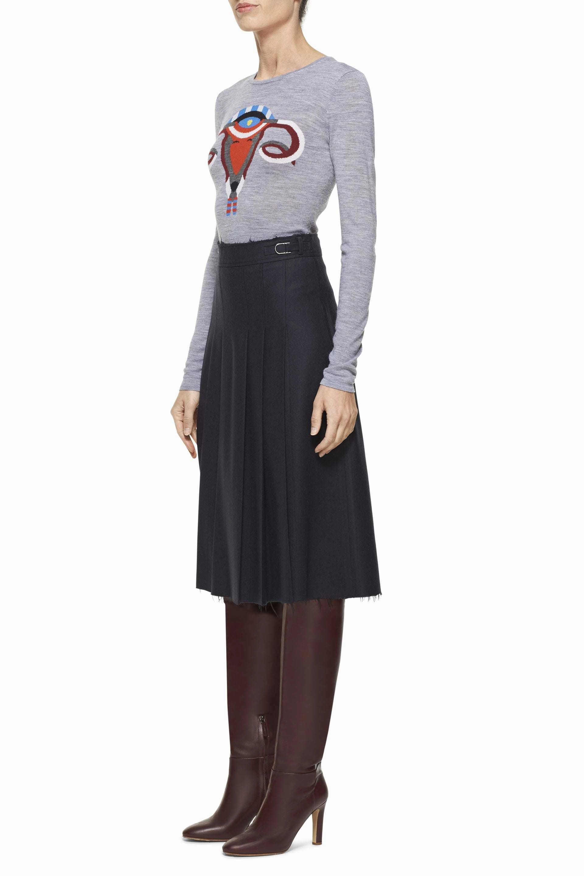 Layered Weight Distribution Guide Wrinkle Recovery Fabric Ram-Ovaries Knit Sweater in Grey Merino Wool