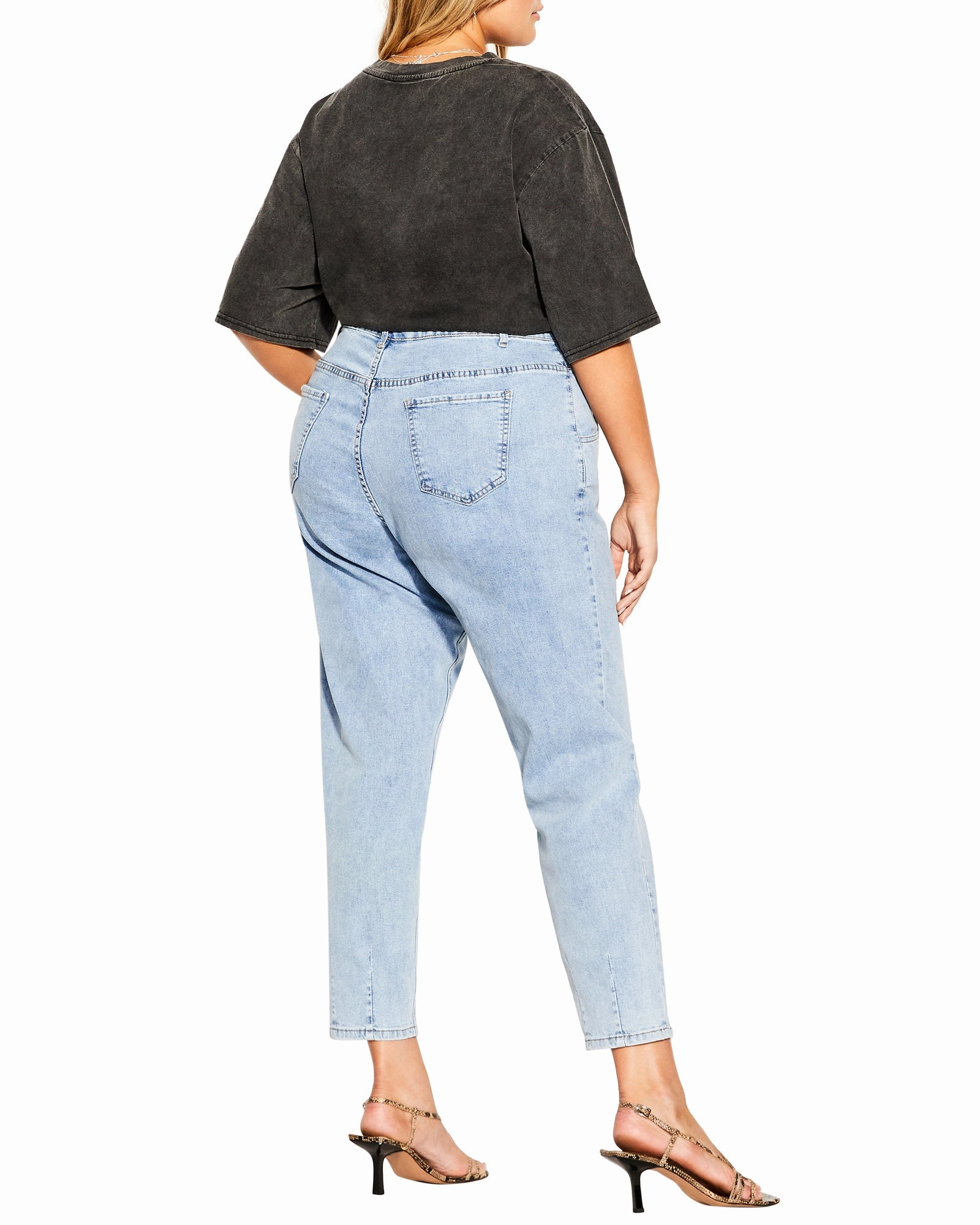 Selvedge Detailing Trend Setter Smart Casual Classic Wear Raya Jeans | Light Wash