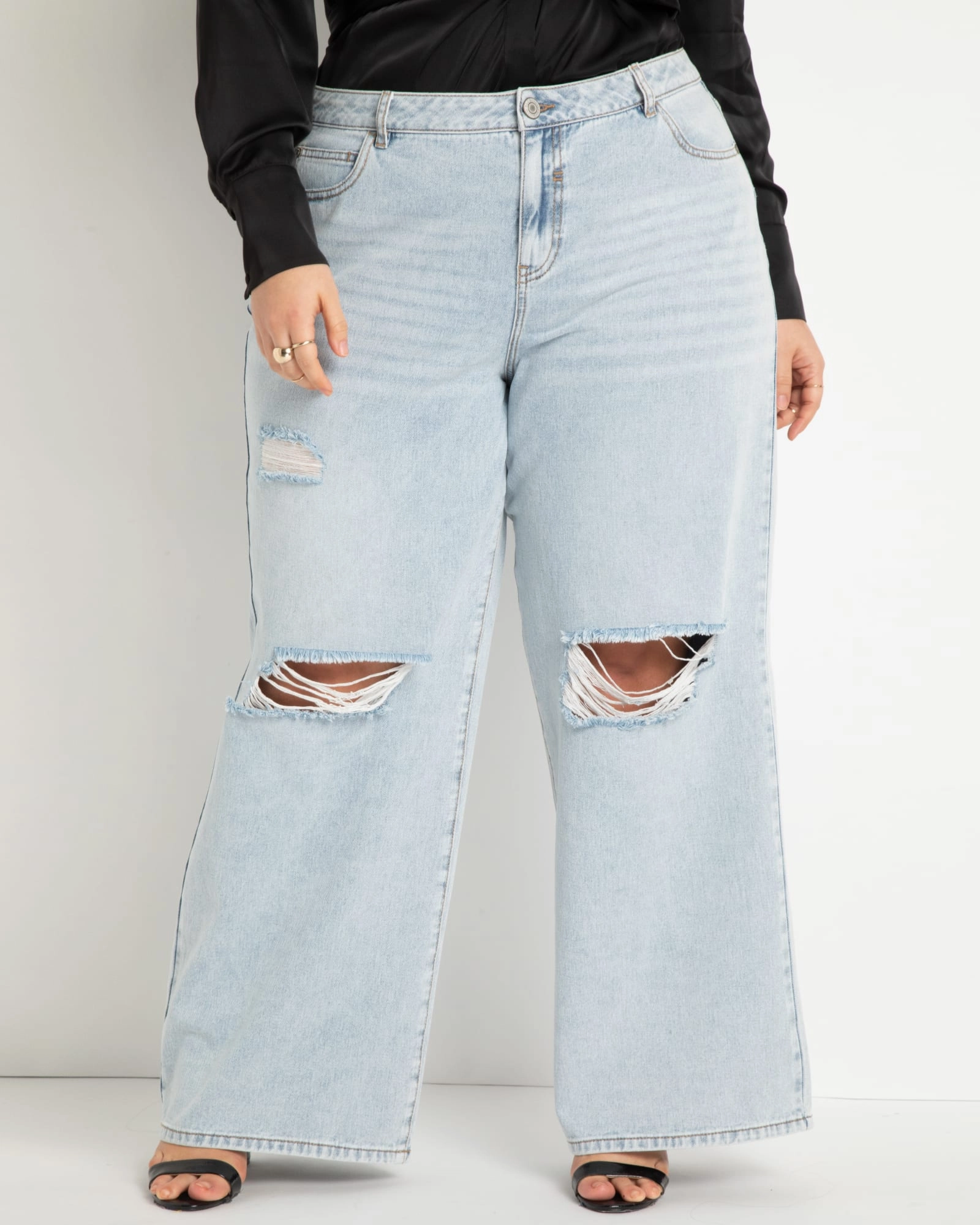 Clean Fashion Wide Leg Distressed Jeans- Light Wash | Light Wash
