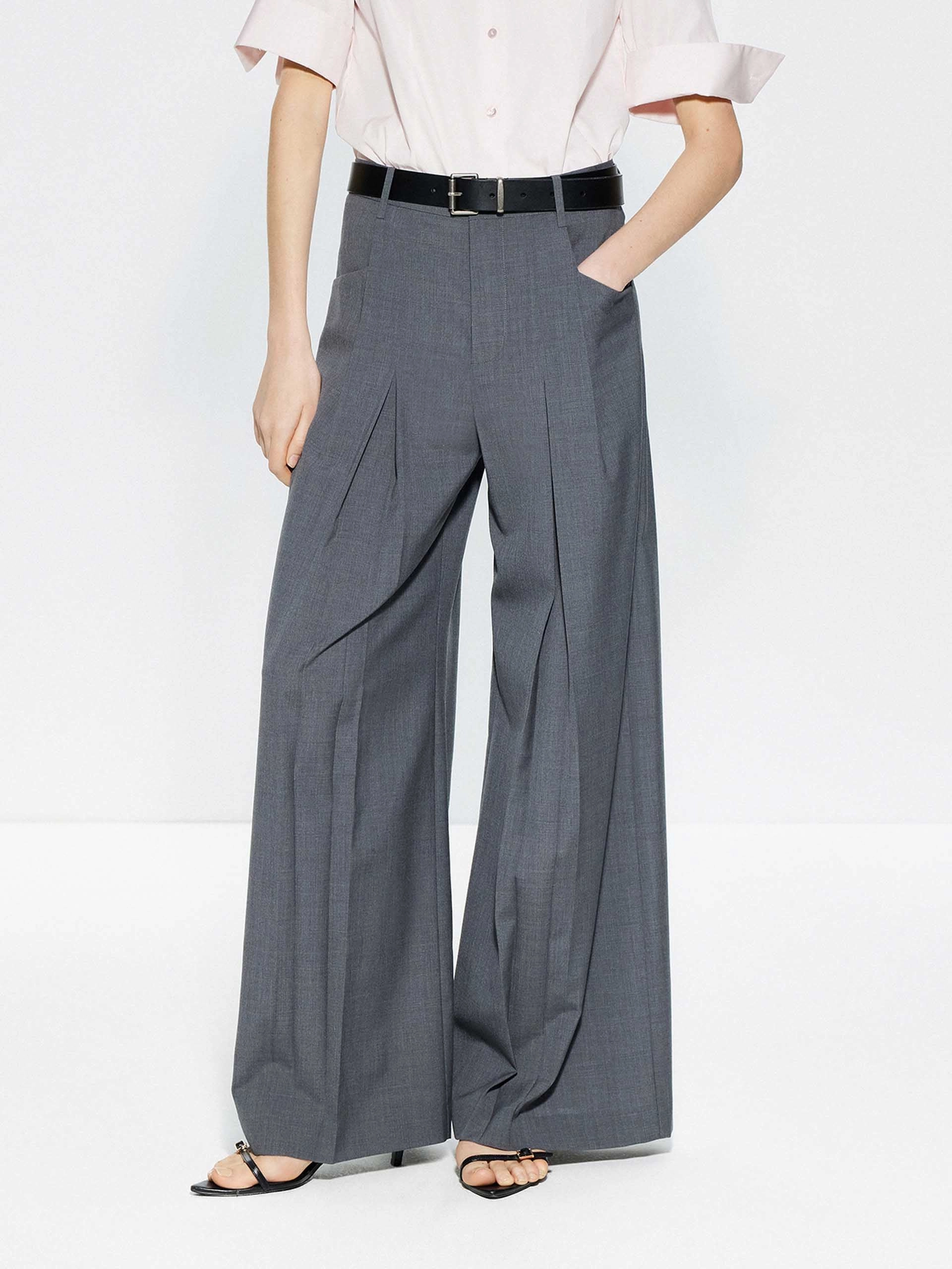 Pleated Detail Wide Leg Pants Abrasion Resistant Panels