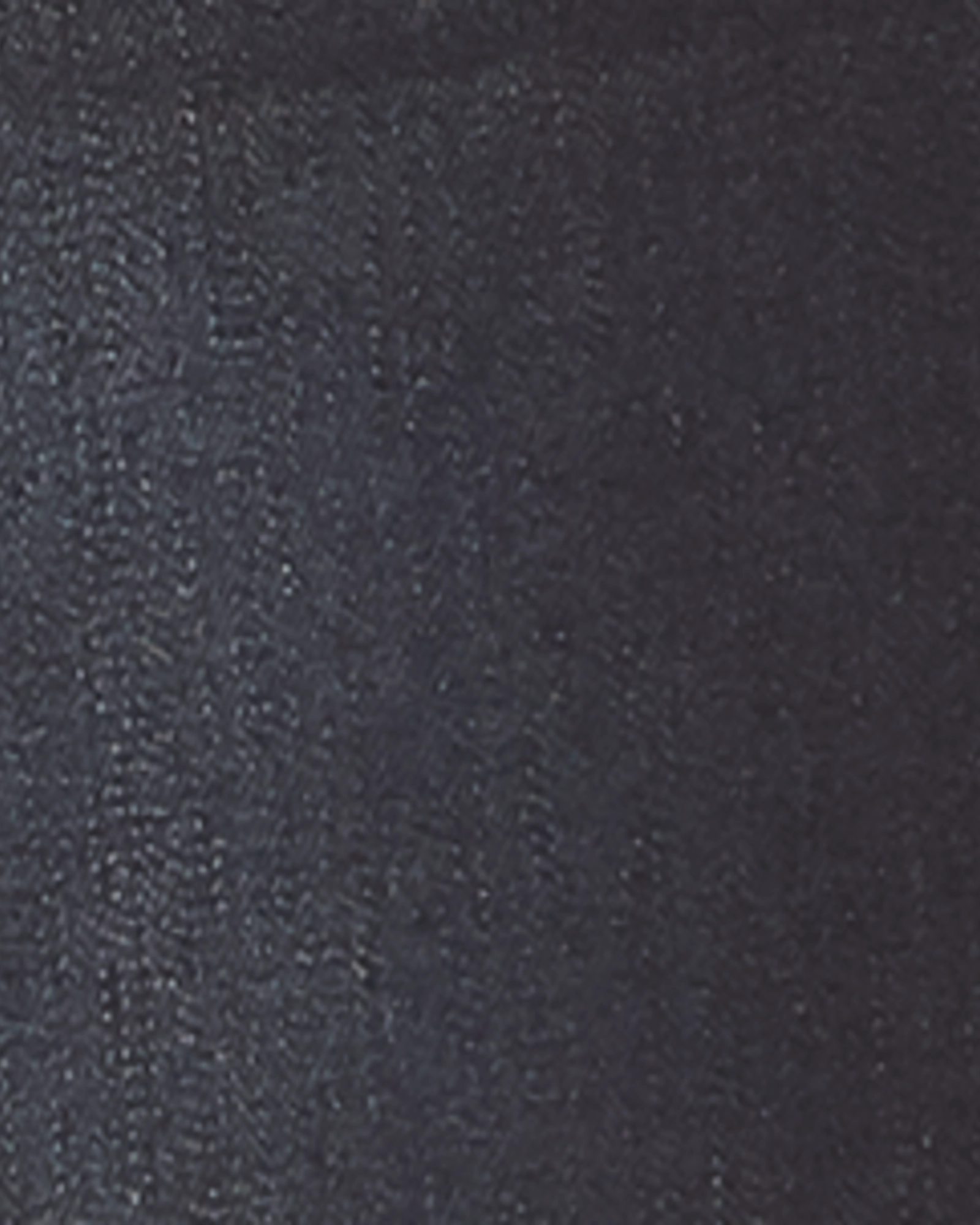 Smart Tailoring Fashion Must-Have Roni Super Skinny with Knee Slits and Fray Hem | Dark Wash