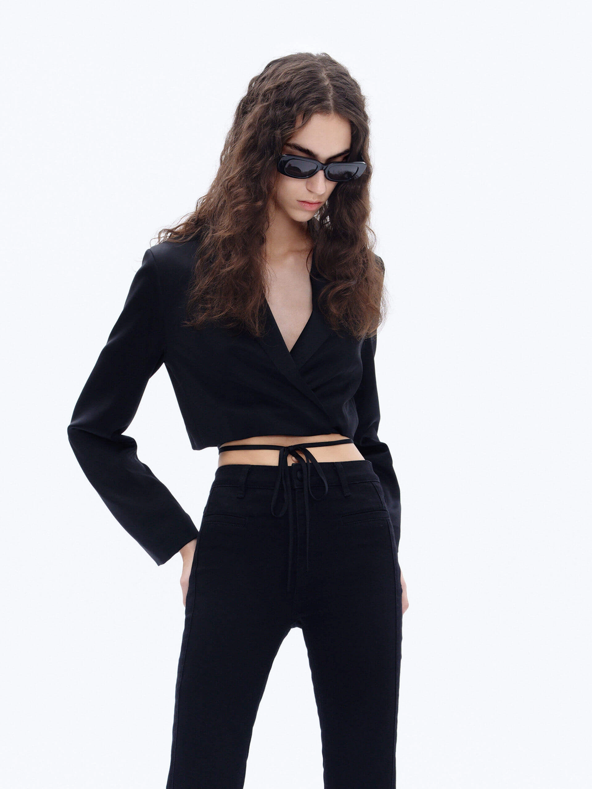 Strap Details Satin Blazer Relaxed Fit Silhouette Heat Retention Layer