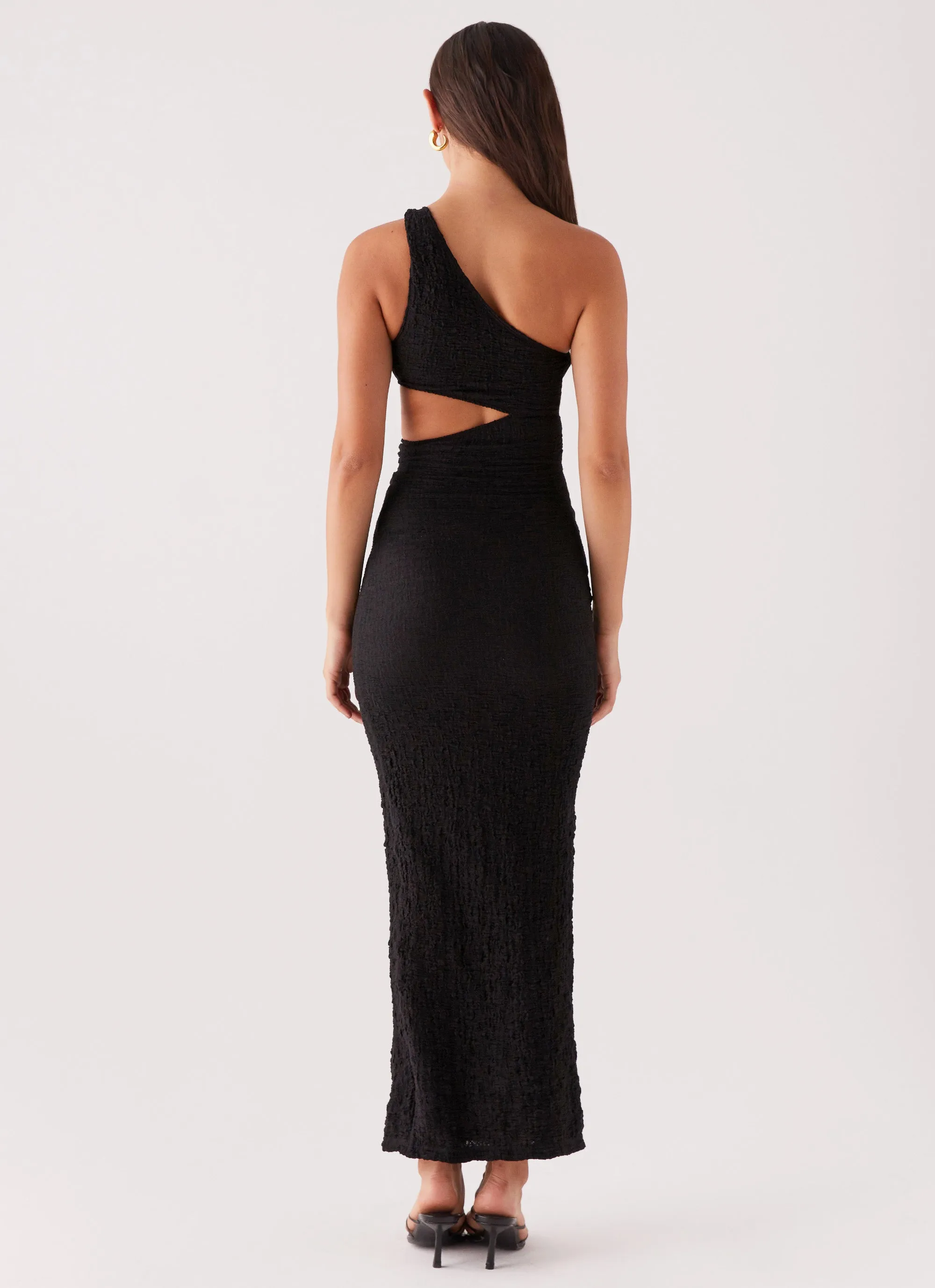 Cool Elegance Cinched-Waist North Haven Maxi Dress - Black