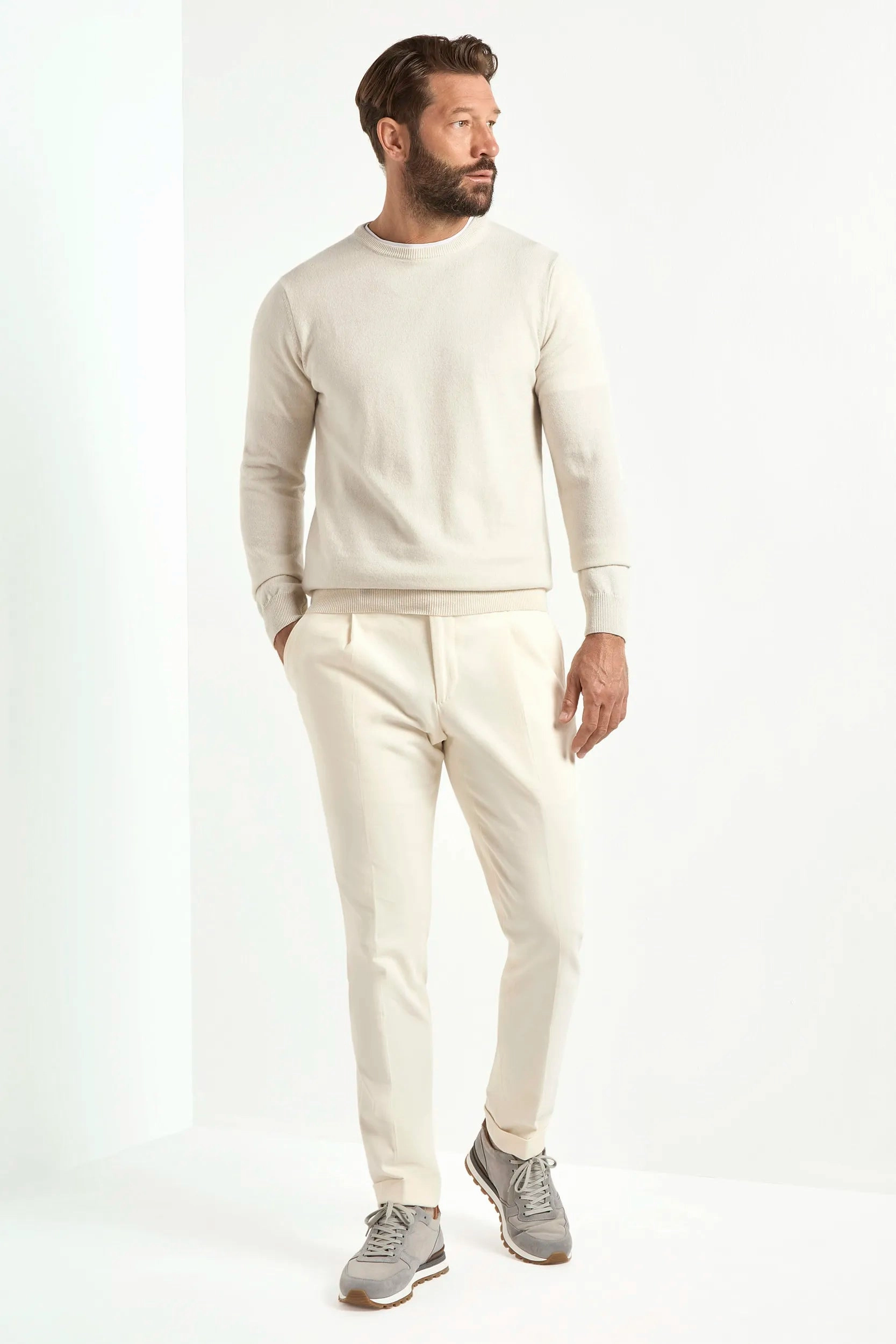 Biodegradable Fiber Blend Friction Resistant Sand cashmere round neck ?C Made in italy