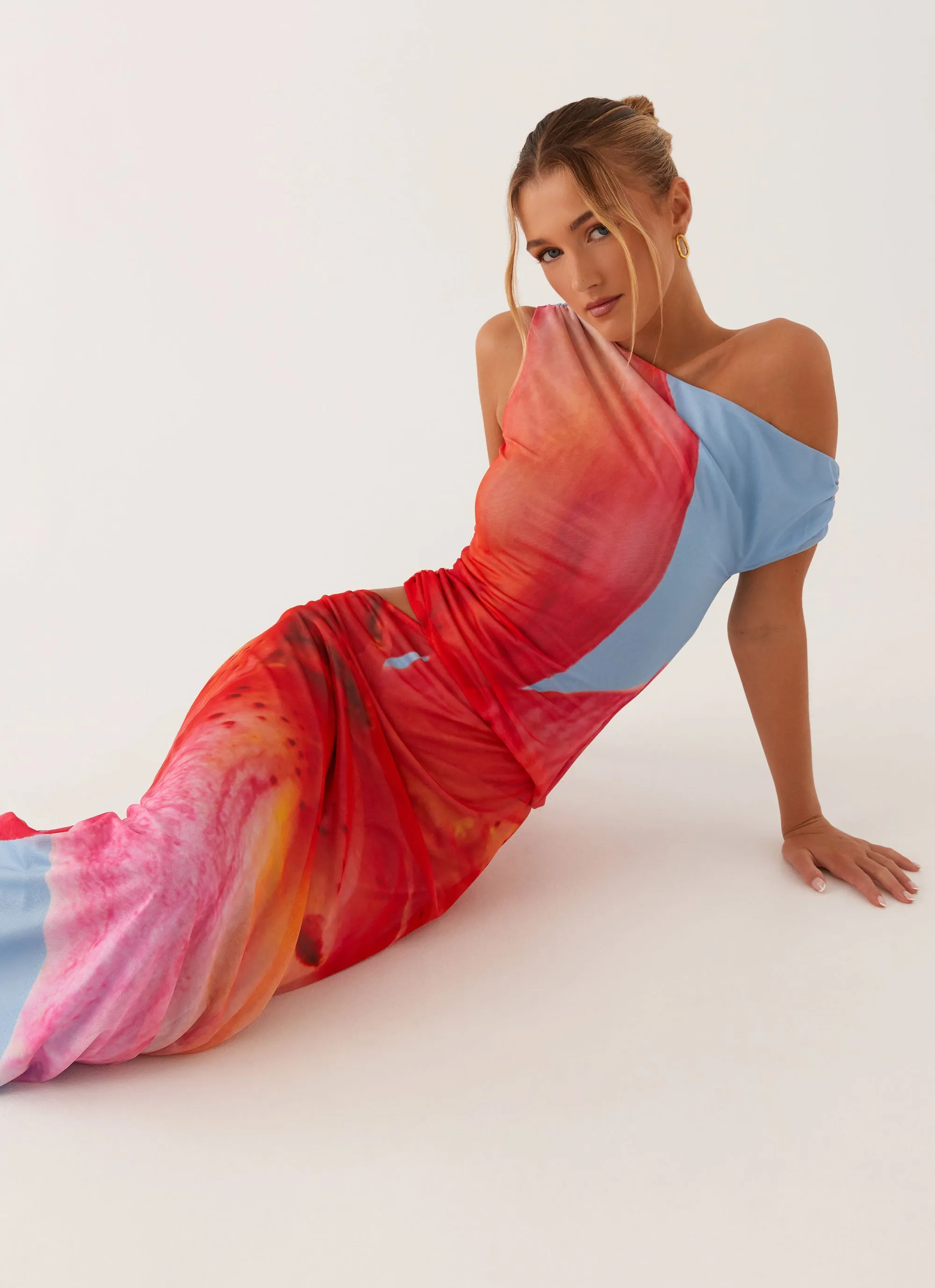 Santa Monica Maxi Dress - Blue Floral Calm Silhouette Light And Airy