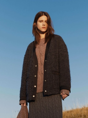 Foldable Collar Satin Trimmed V-Neck Jacket