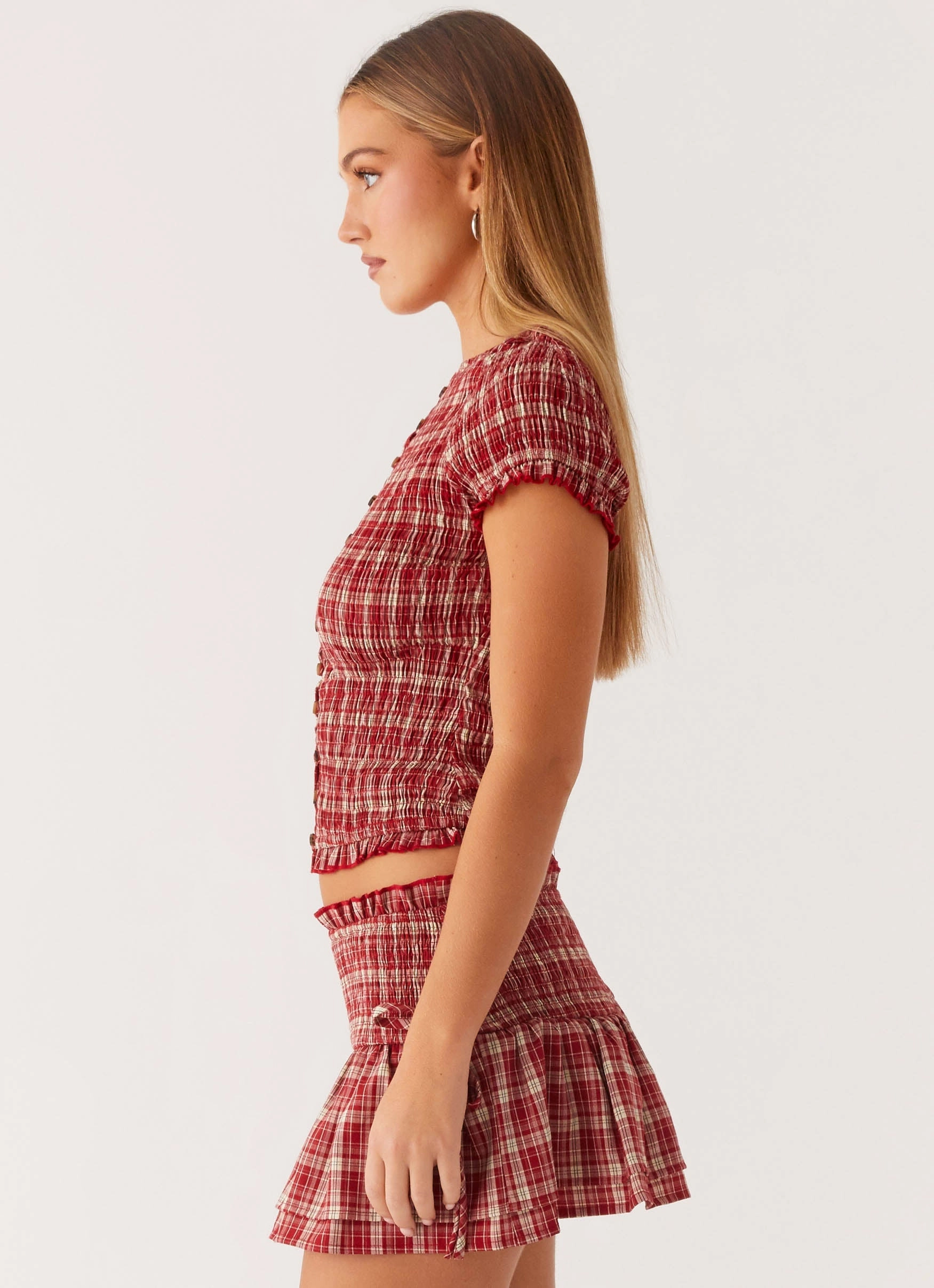 command Lenore Button Top - Ruby Check