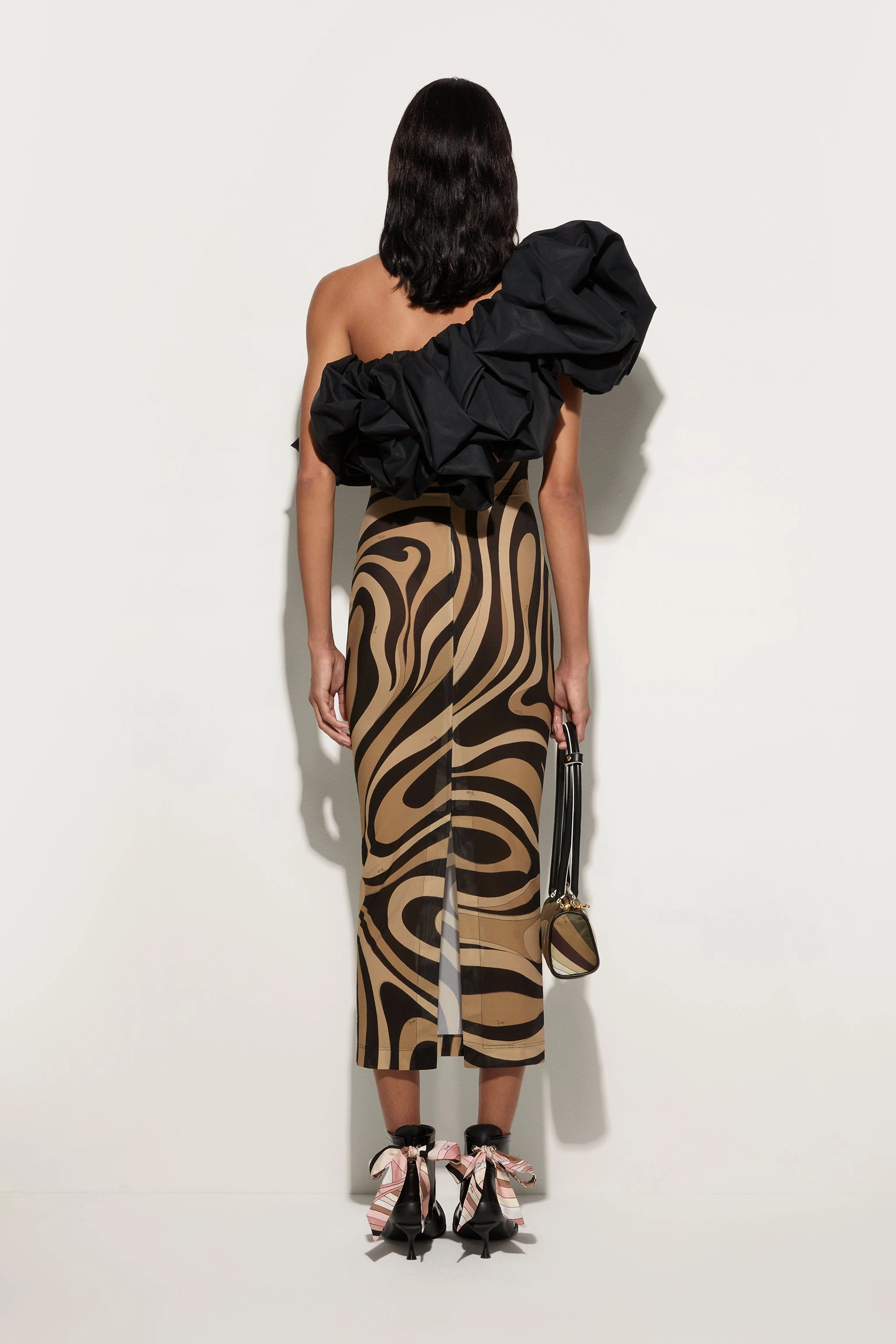 Relaxed Vibe Easy-Storage Marmo Print One Shoulder Dress