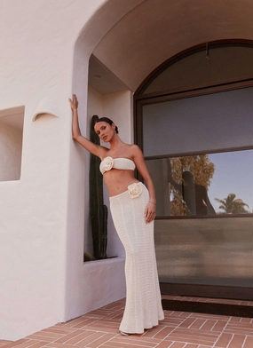 Kelcie Rose Crochet Maxi Skirt - Ivory Outfit Lineup Weekend Vibes