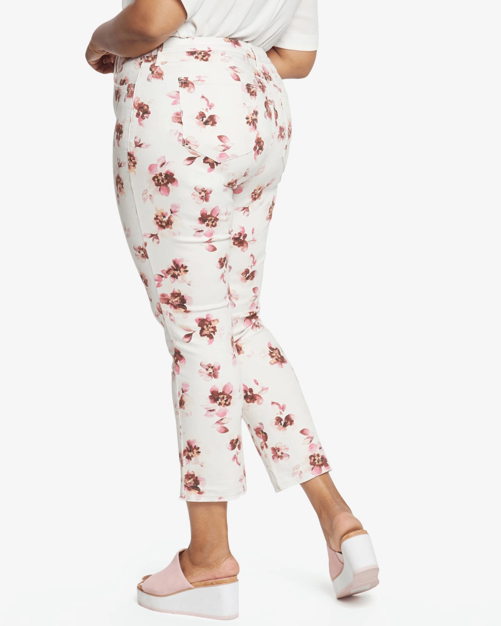 tailored look Work Ready Lightweight Textured Sheri Crop Jean | Bonnieux