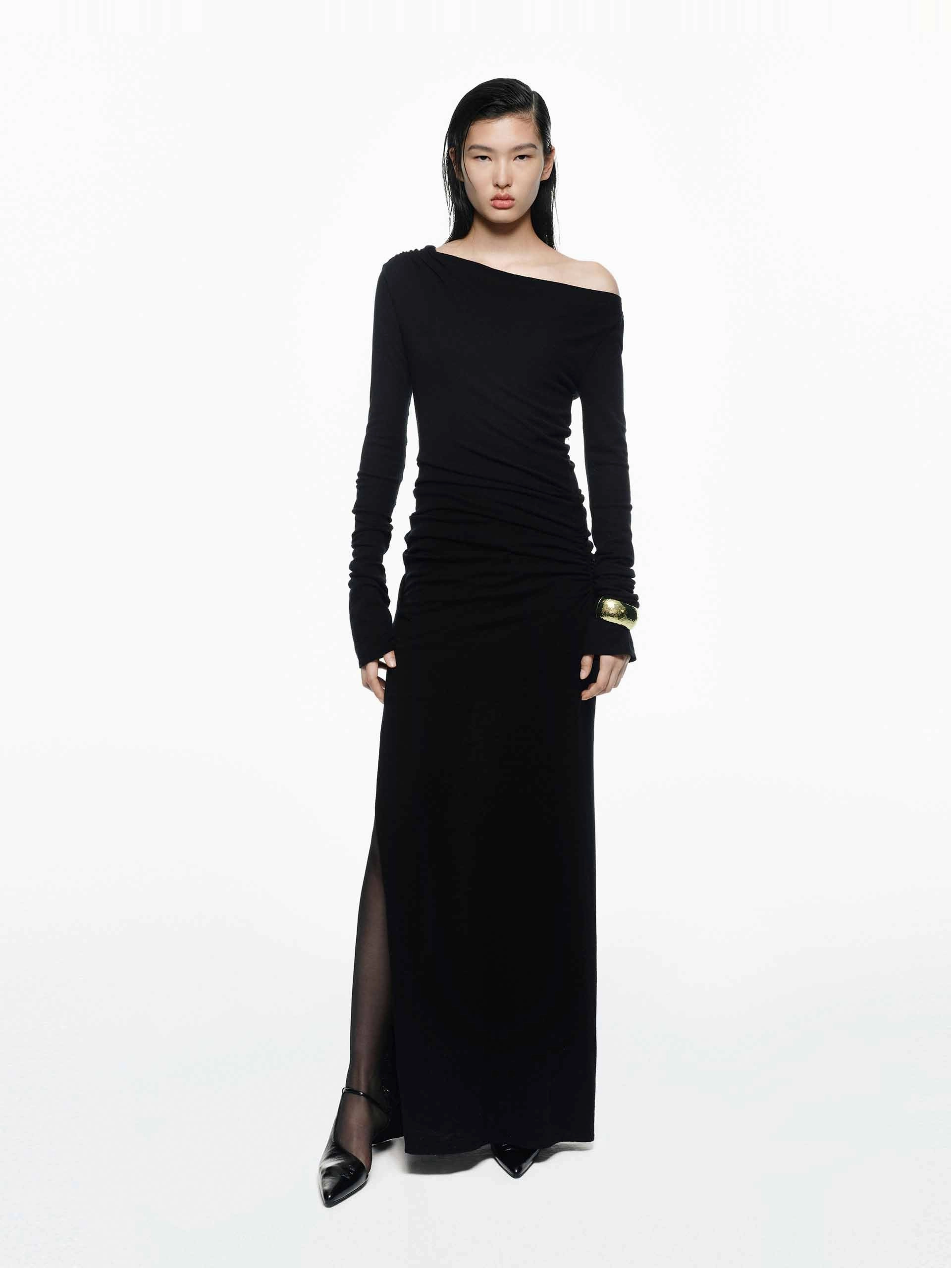 Side Slit Wool Dress Flowy Cut Sharp Detail