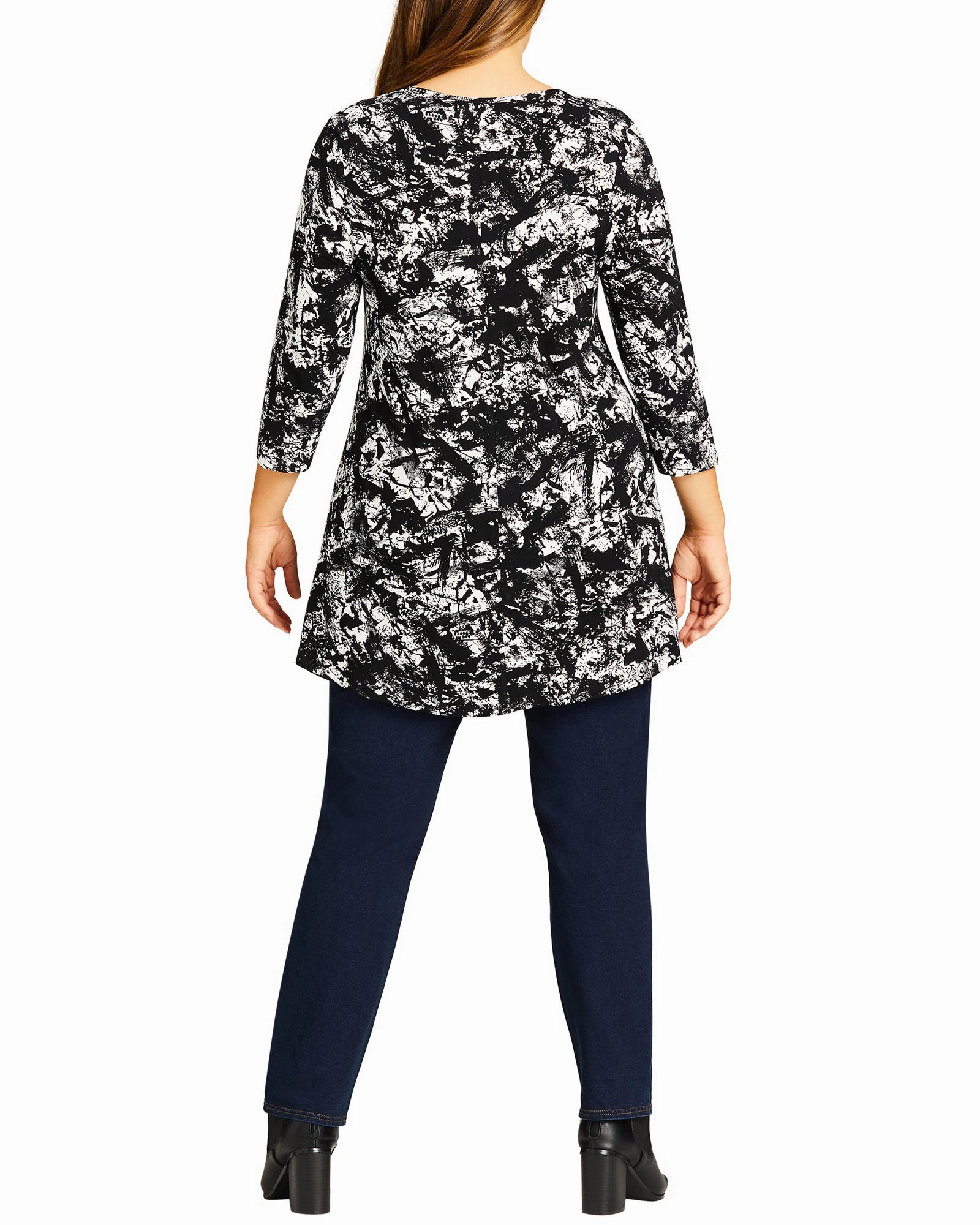 Kaz Dark Wash Pull On Jean | Dark Wash Core Wardrobe