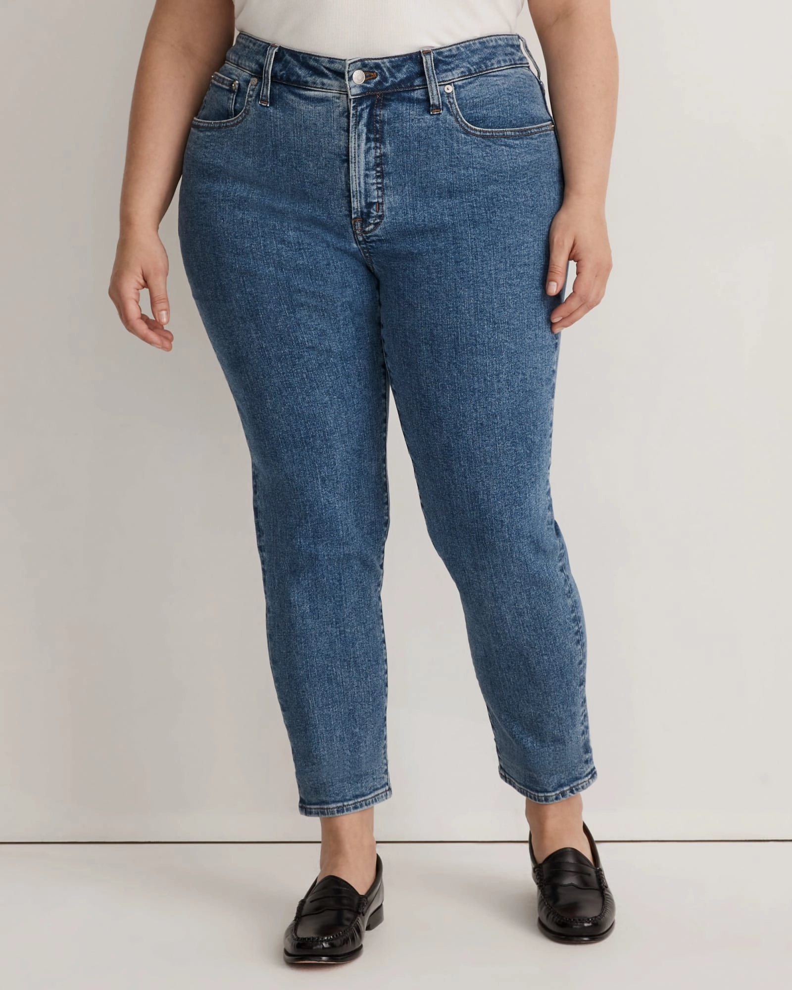 Trend Setter Chill Outfit Student Outfit Brunch Outfit Vintage Lover Formal Mid-Rise Perfect Vintage Jeans | Knowland Wash