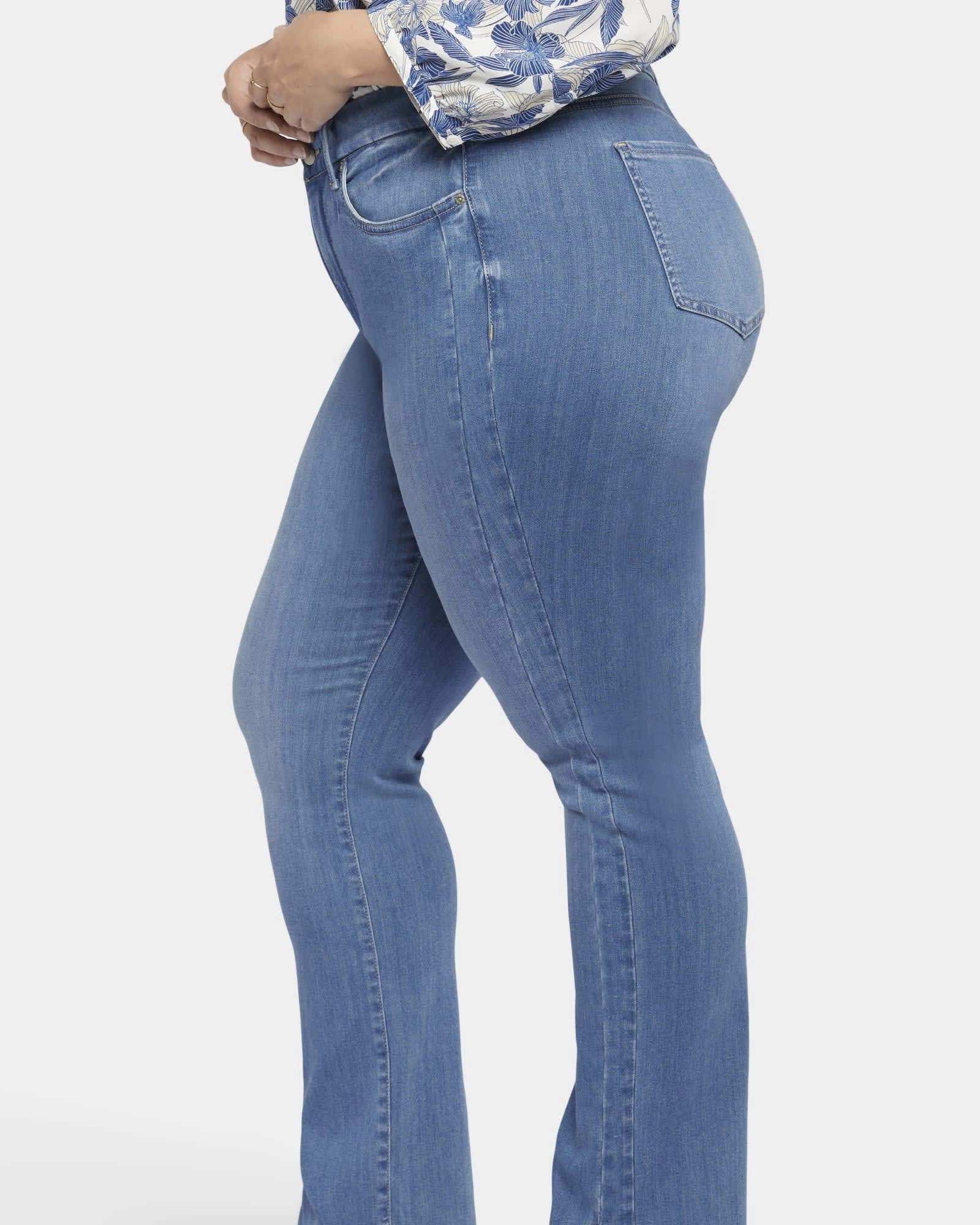 Slimmer Marilyn Straight Jean | Lovely Breathable Minimalist Day To Night