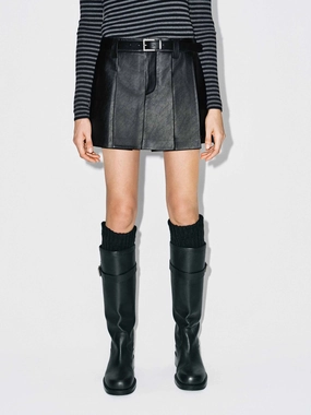 Basic Feel Soft Leather Pleated Skort