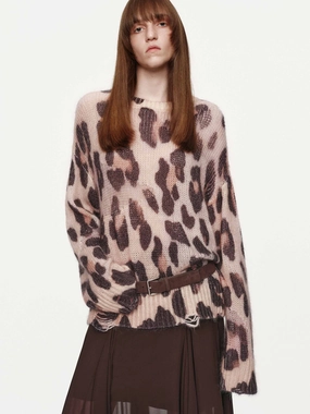 Winter Wardrobe Indoor Layer Leopard Print Distressed Sweater