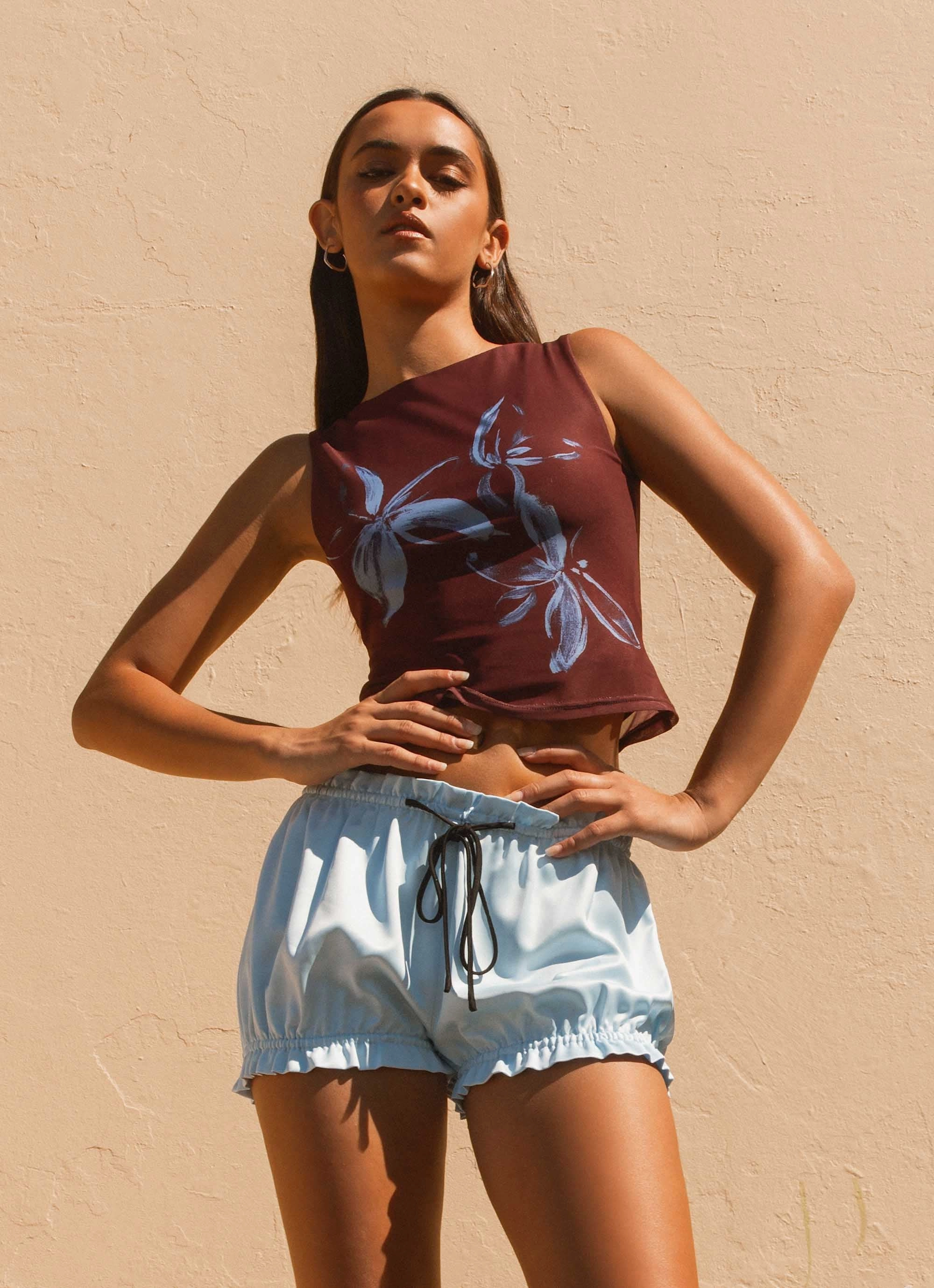 Speak Now Mesh Top - Brown Seam Free Design