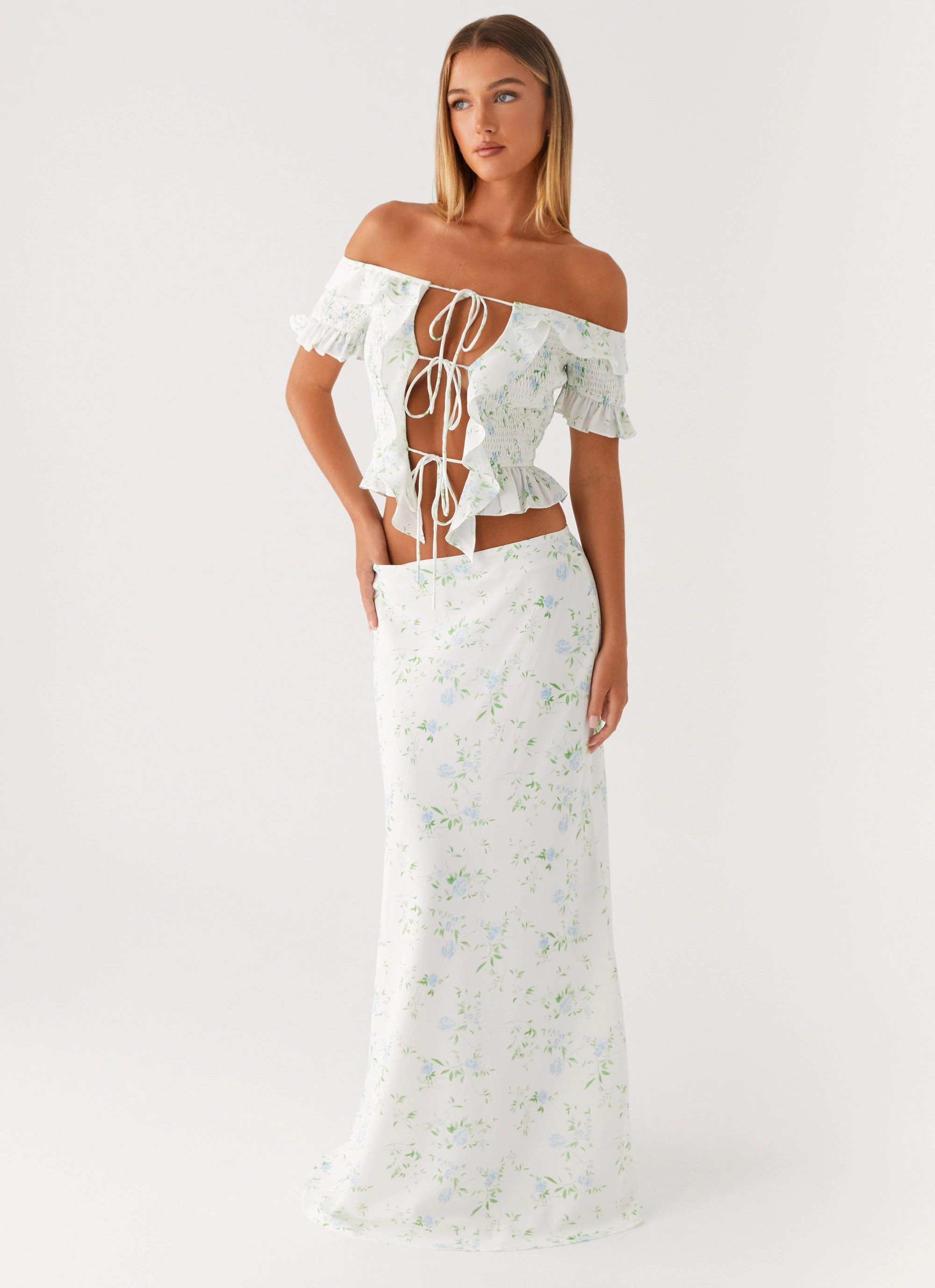 Star Girl Maxi Skirt - Vintage Ditsy Floral Reinforced Hems