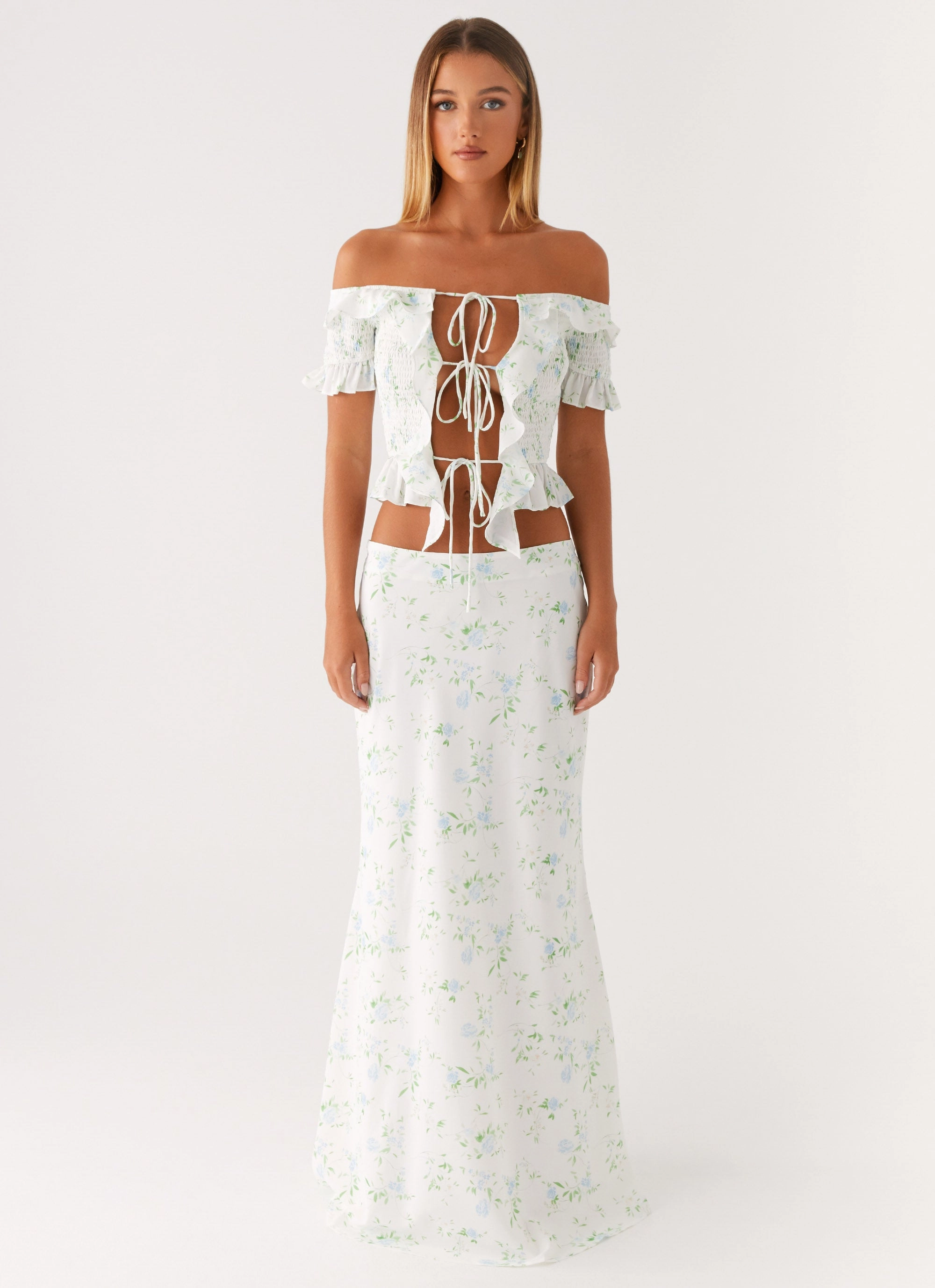 Star Girl Maxi Skirt - Vintage Ditsy Floral Curve Friendly Style Innovation