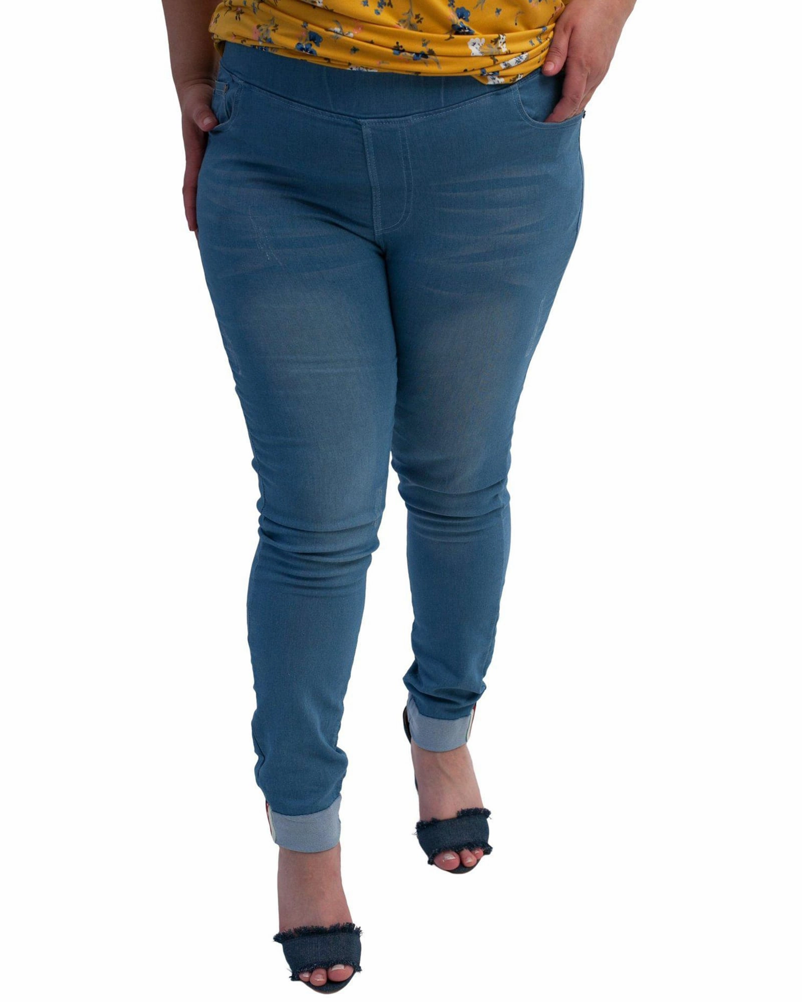 Urban Style Stella Cuffed Skinny Jeans: Oceanside | Oceanside