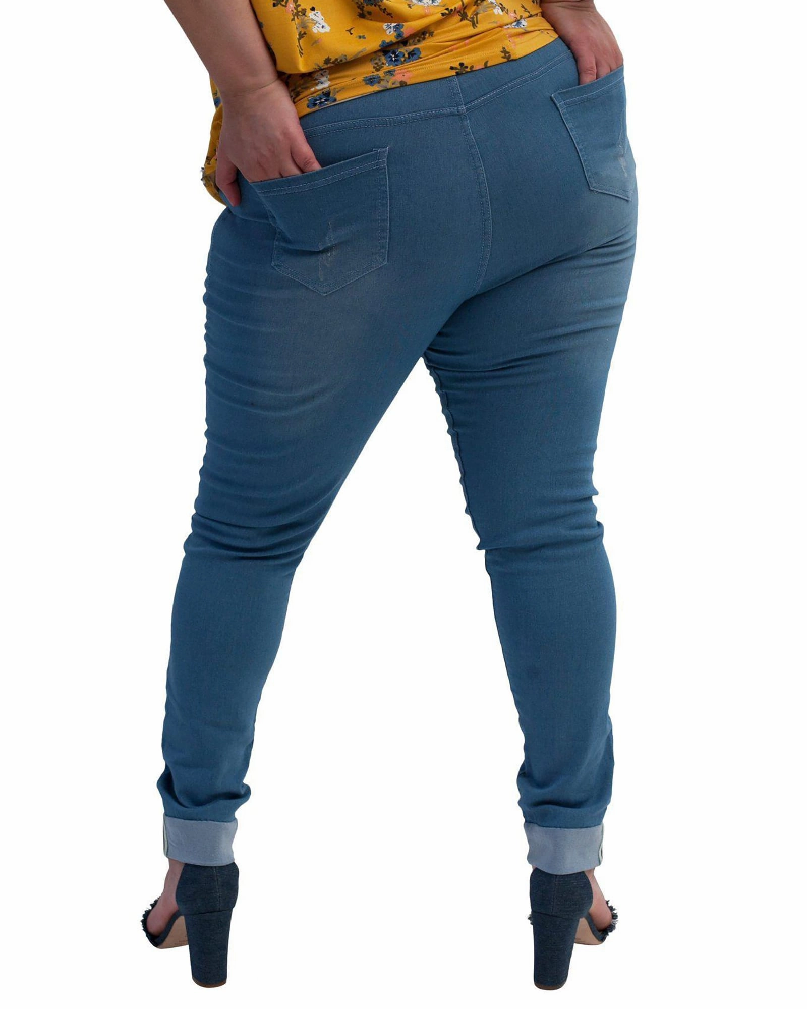 Versatile Tailoring Stella Cuffed Skinny Jeans: Oceanside | Oceanside