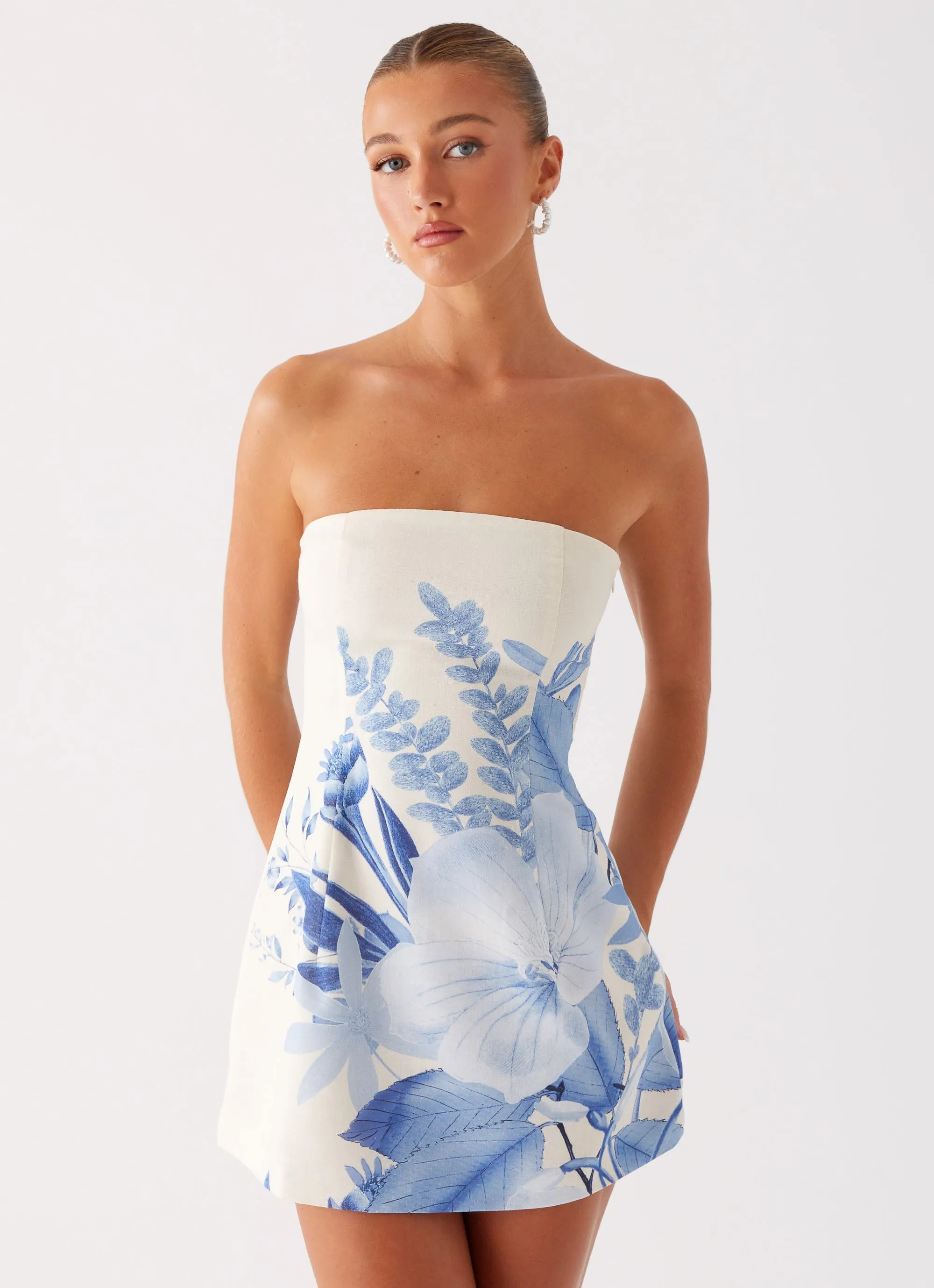 Denby Strapless Mini Dress - Blue Floral Print Minimalist-Style Elegant Appearance