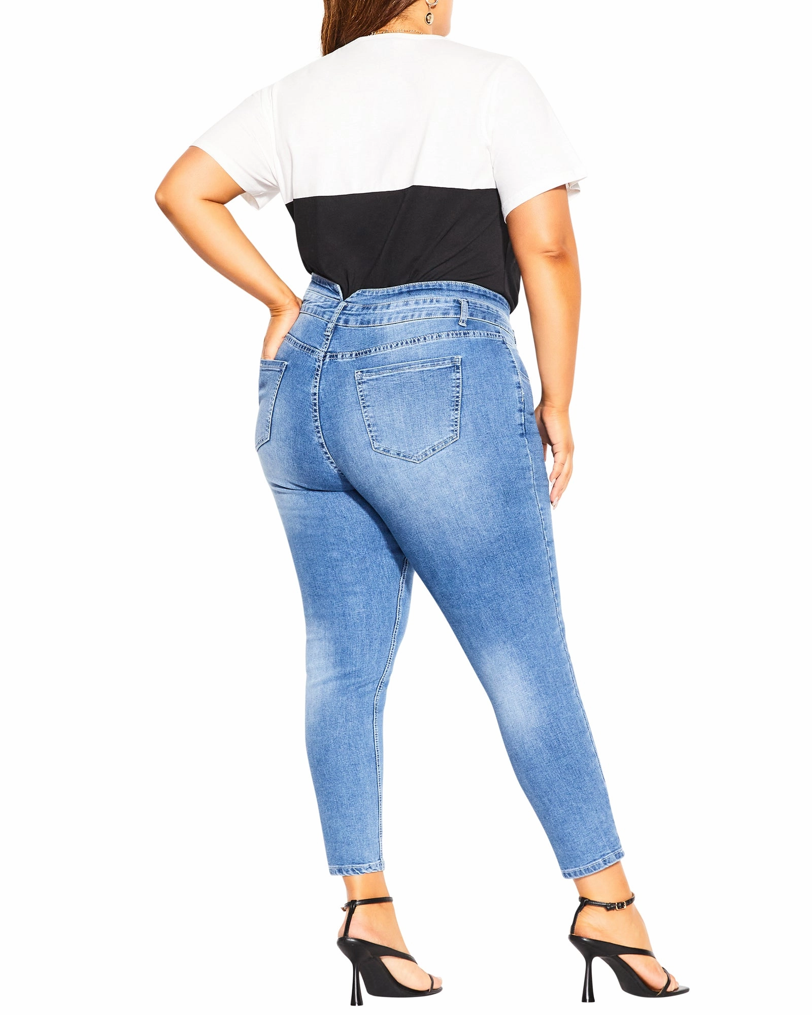 Classic Appeal Casual Musthave Stefani Jean | Medium Wash