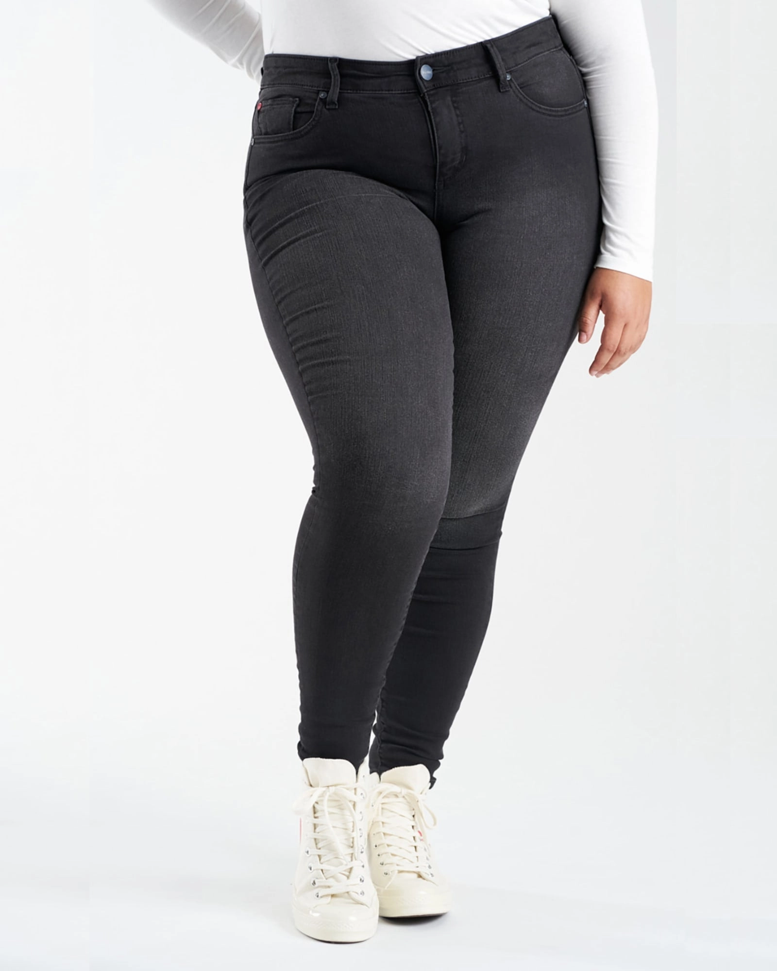 Mid Rise Skinny - Ballarie | BALLARIE Bartack Stitching