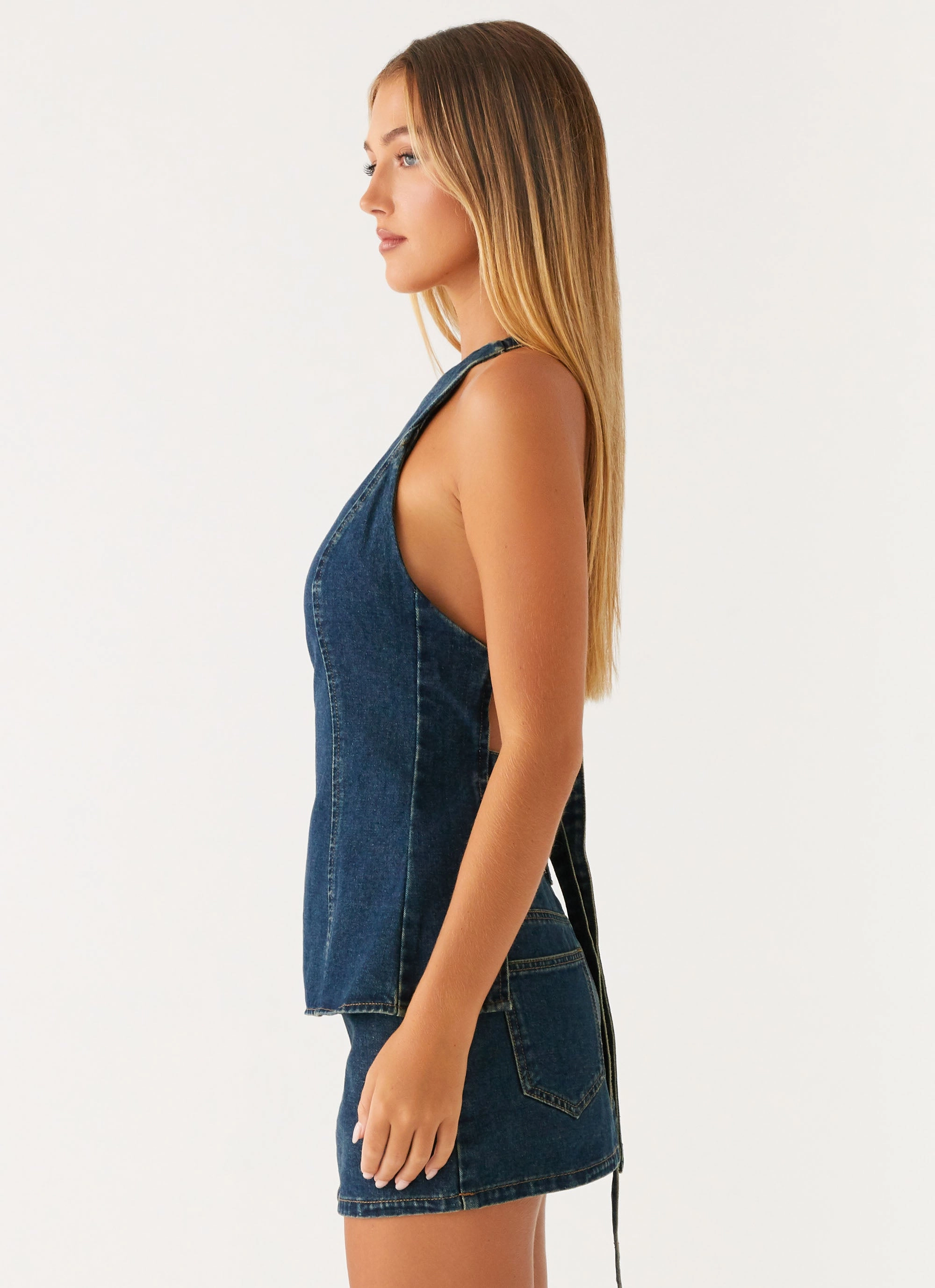 Built In Support Maysa Denim Top - Washed Denim