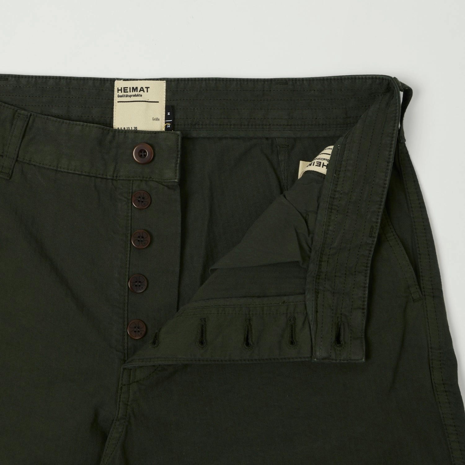 Heimat 'Journey' Herringbone Twill Shorts - Military Green Sport Style