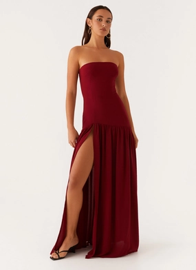 Date Ready Romantic Vibes Eden Strapless Maxi Dress - Maroon