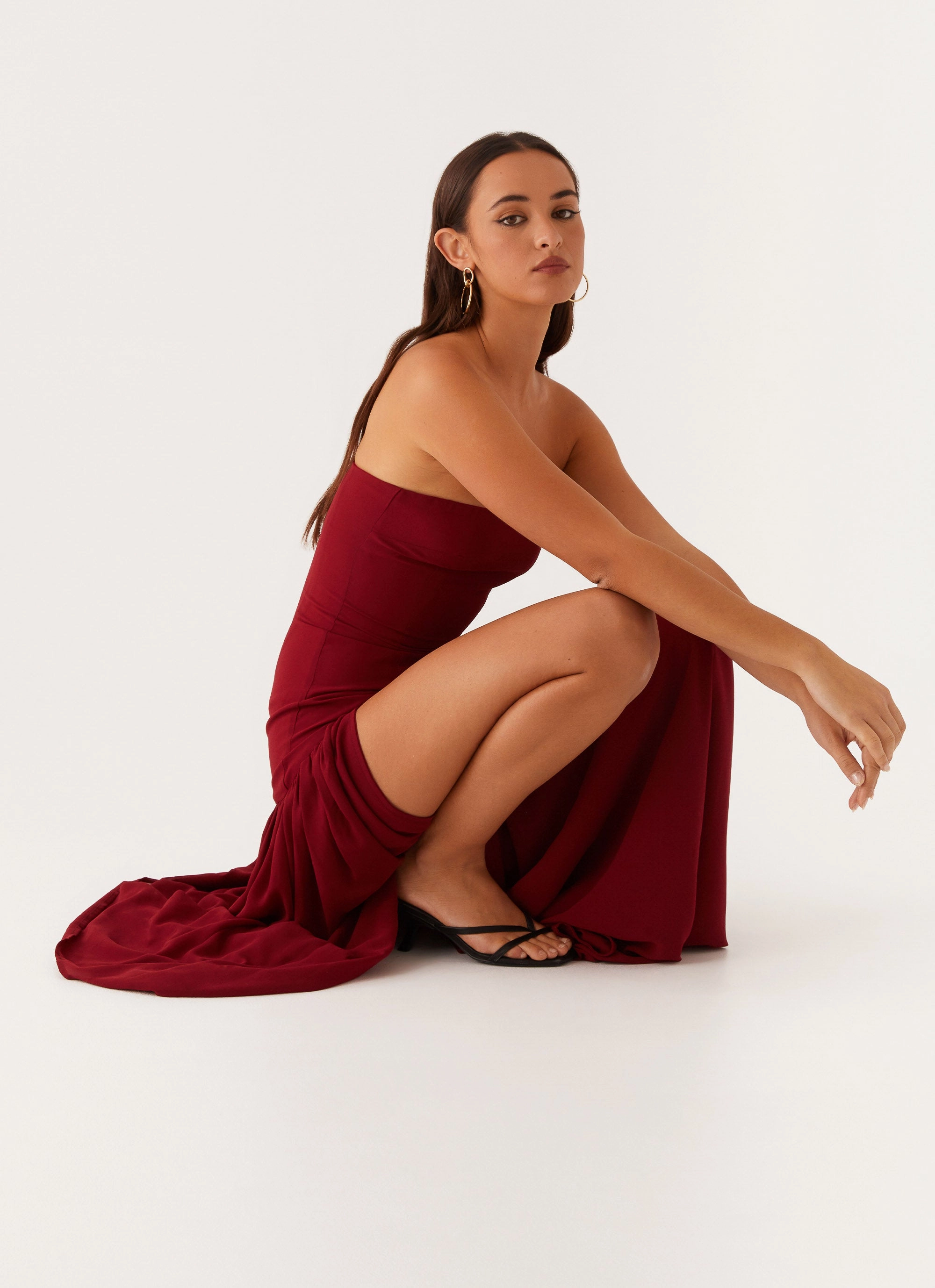 Eden Strapless Maxi Dress - Maroon Flowing Lines