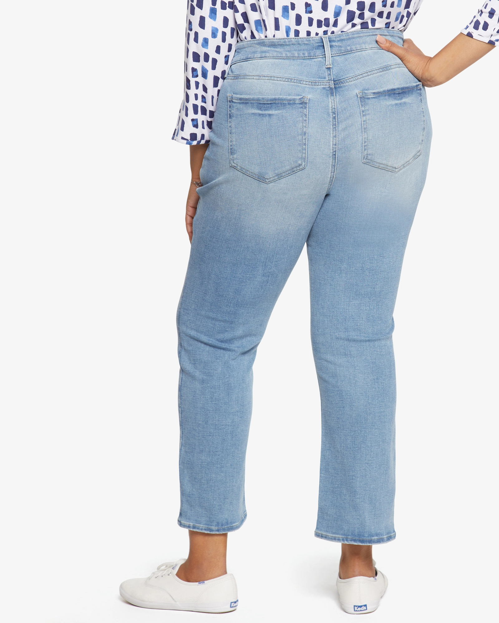 Weekend Warrior Luxury Athlete Fit Marilyn Straight Leg Jean | Easley