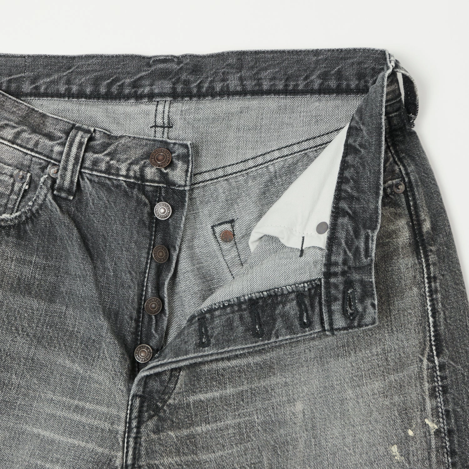 Regular Look Spring Mood Bold Look Full Count 1101 13.75oz Loose Straight Jean - Black 'Splatter Dartford' Wash