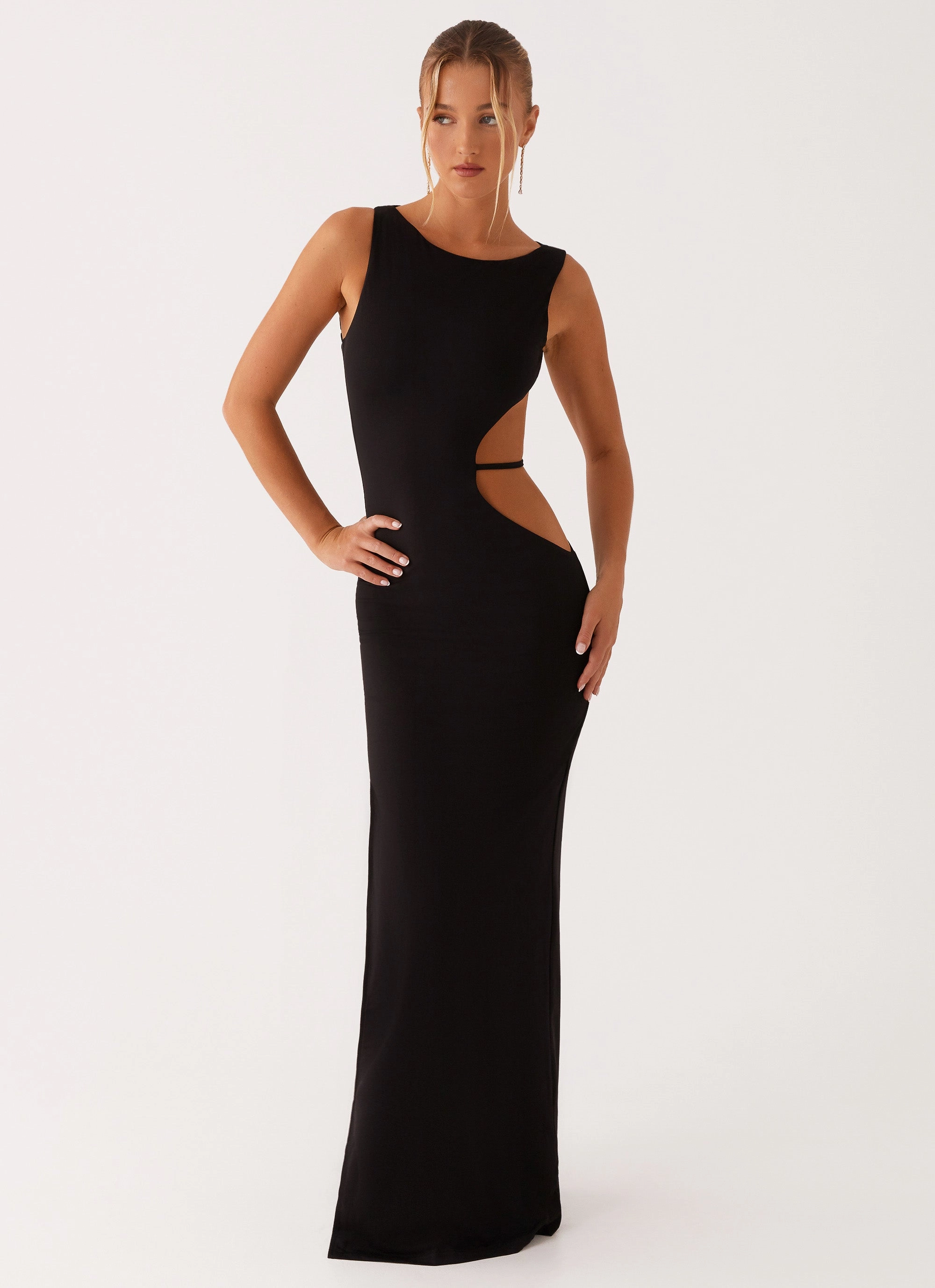 Sutton Maxi Dress - Black Silky Surface FadeResistantColor