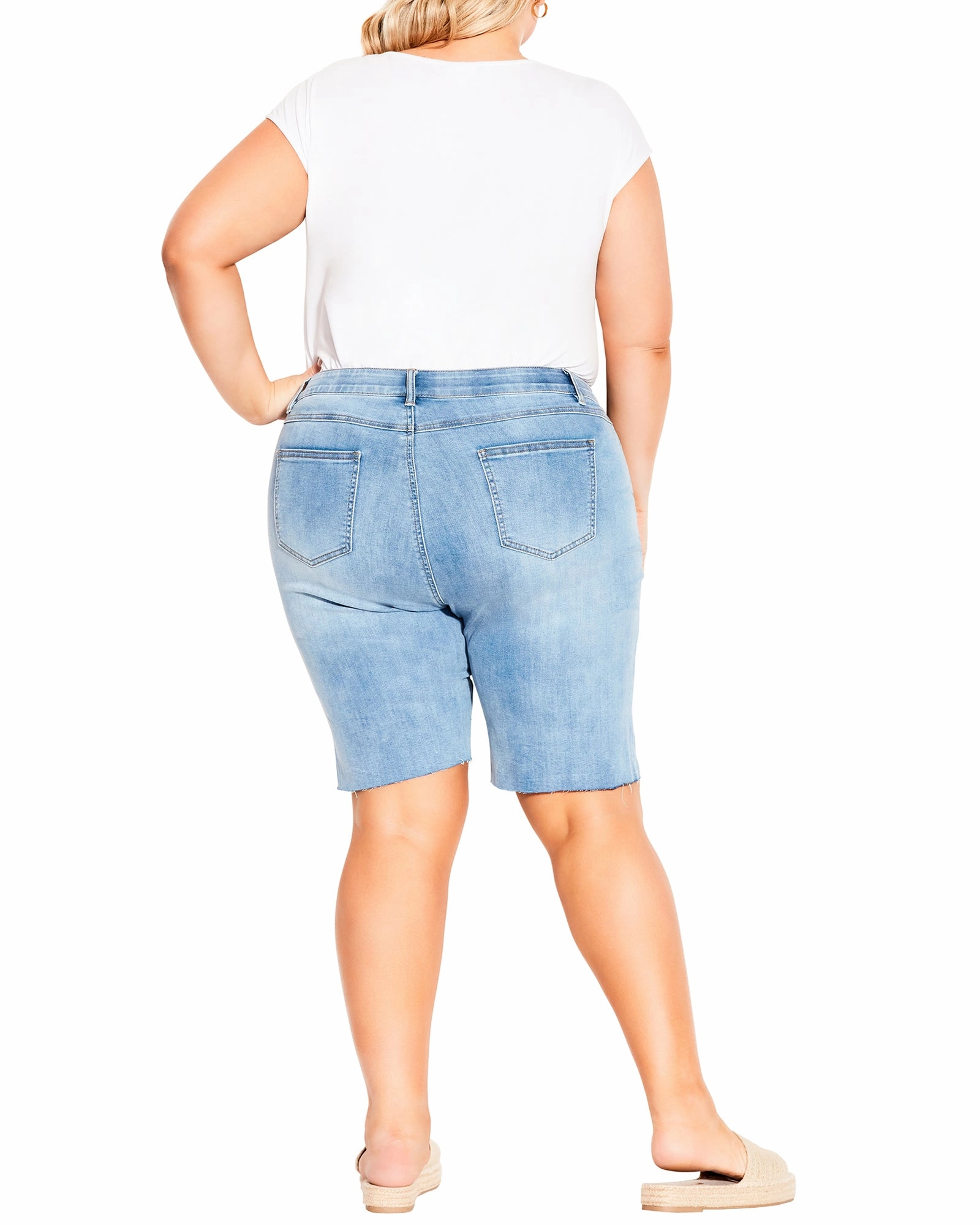 Tayla Frayed Denim Shorts | Medium Wash Articulated Knee Shape