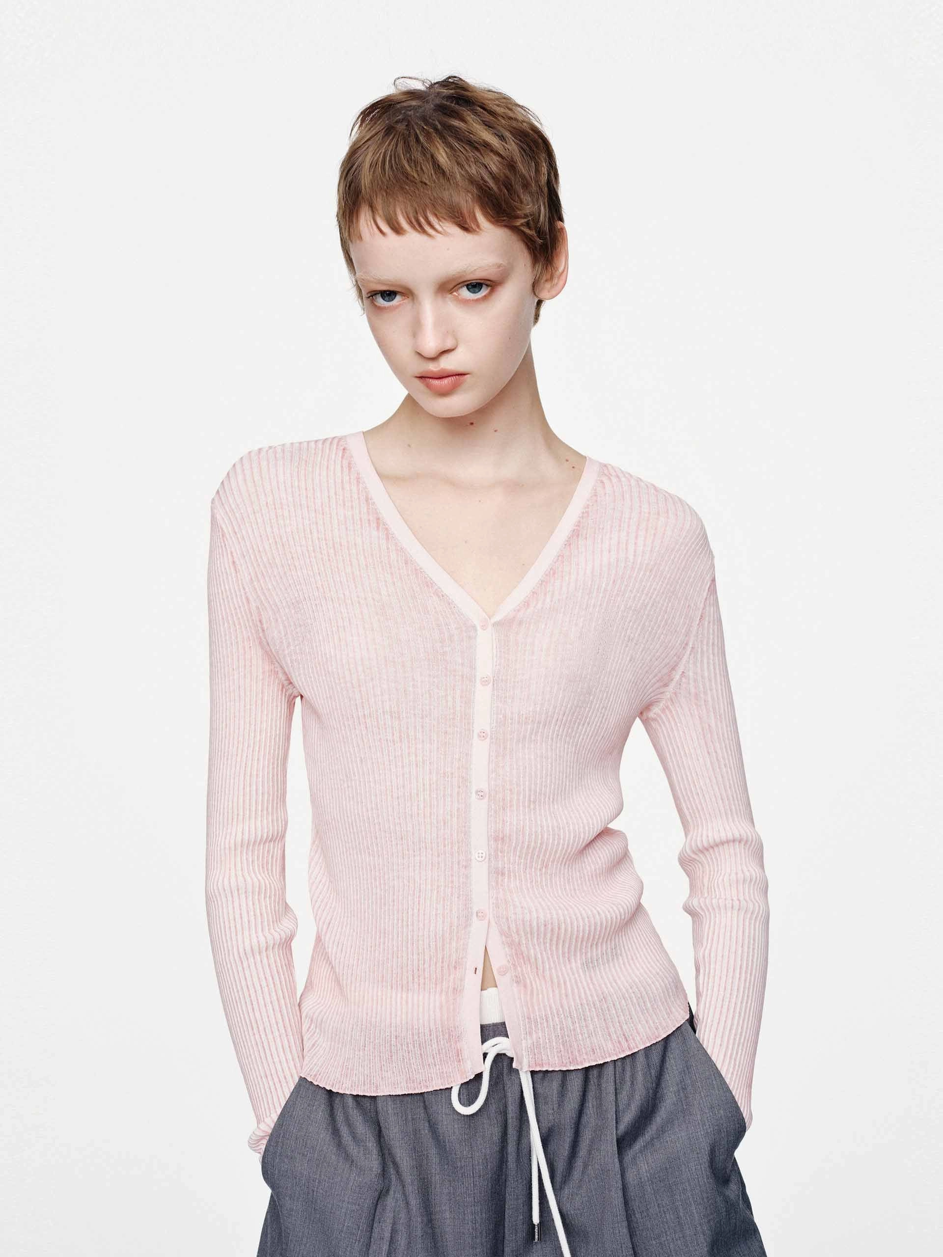 V-neck Fitted Cardigan Timeless Pick Loop Back Finish