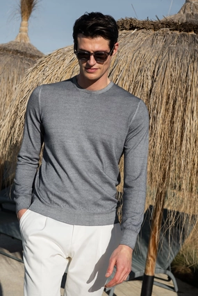 Daywear Fit Grey superlight cashmere round neck ?C Made in italy