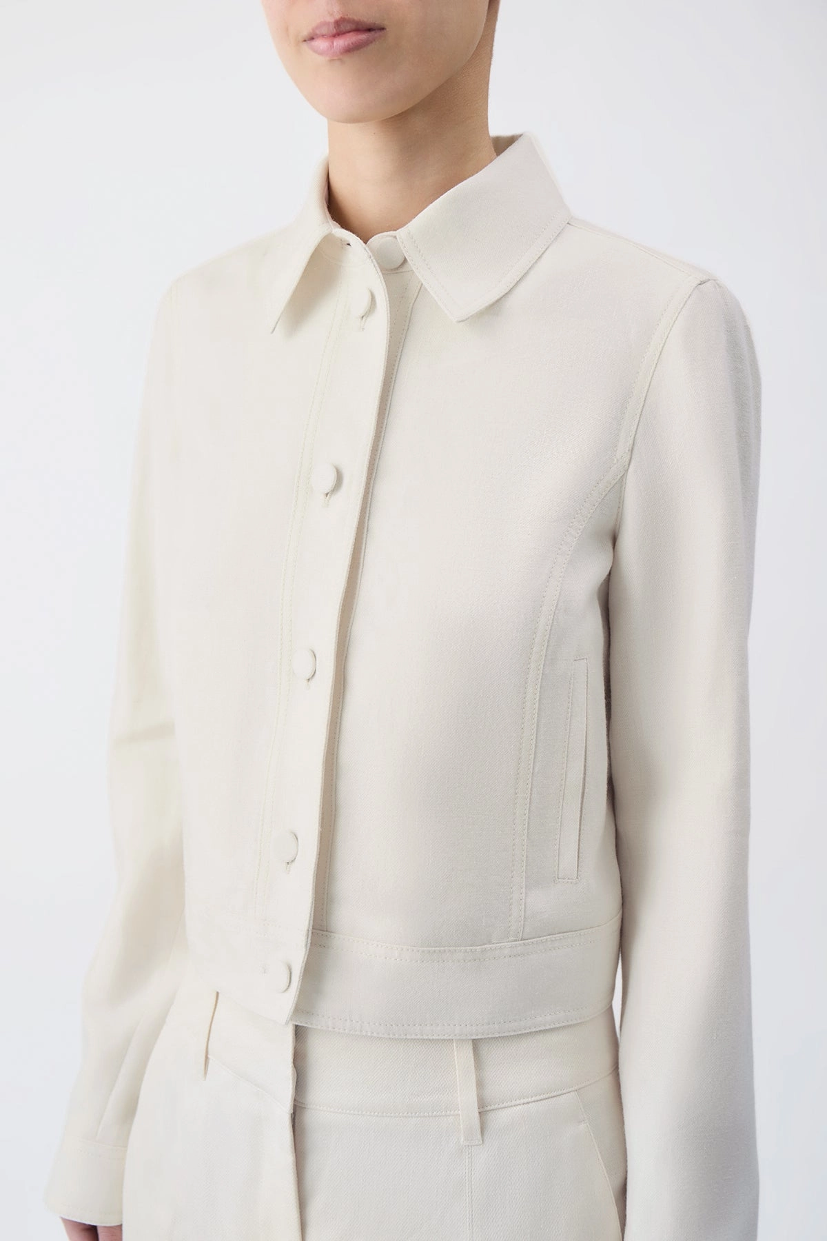 Daily Essential Thereza Jacket in Ivory Linen Virgin Wool