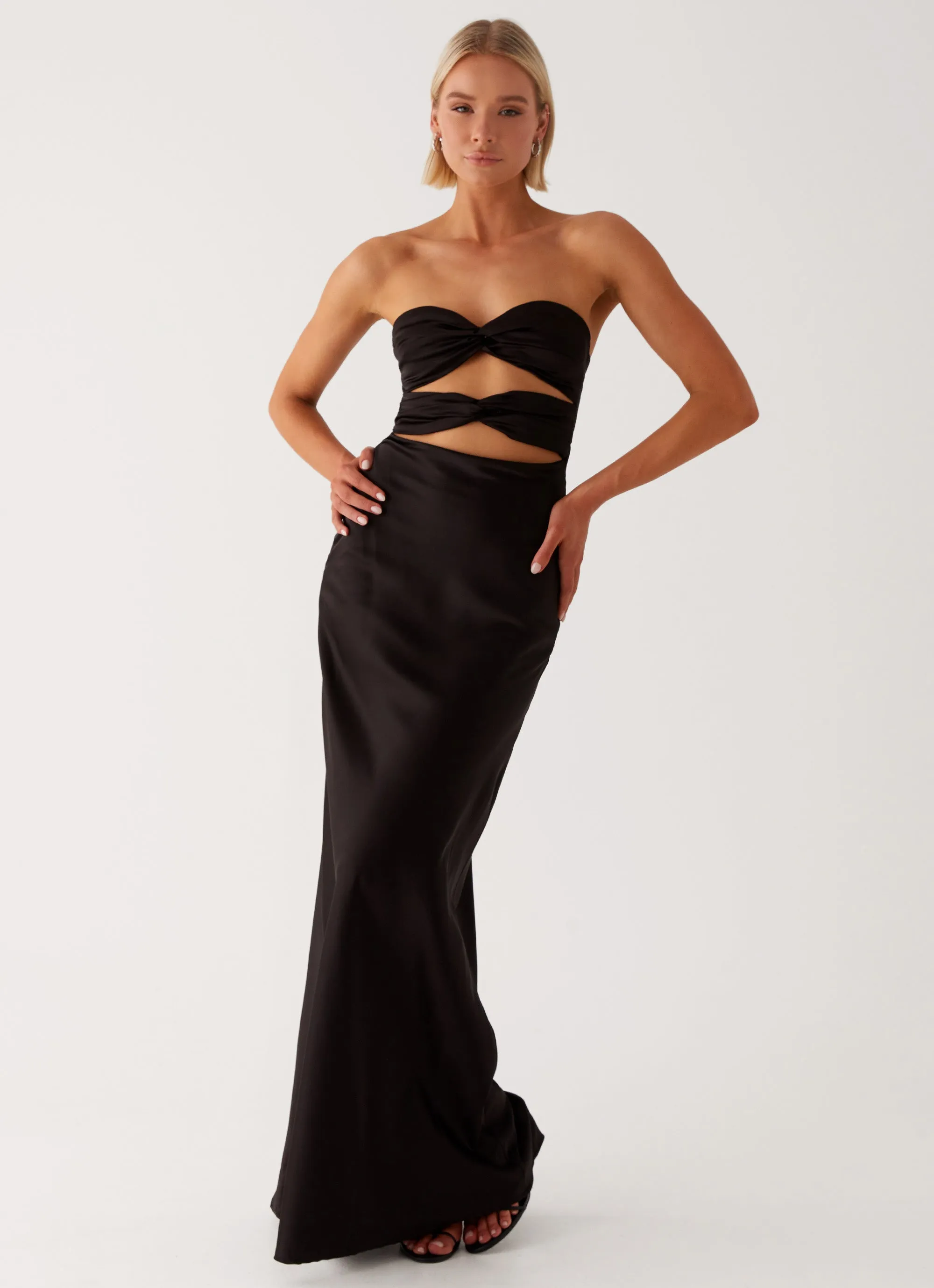 Tianna Strapless Maxi Dress - Black Clean Aesthetic