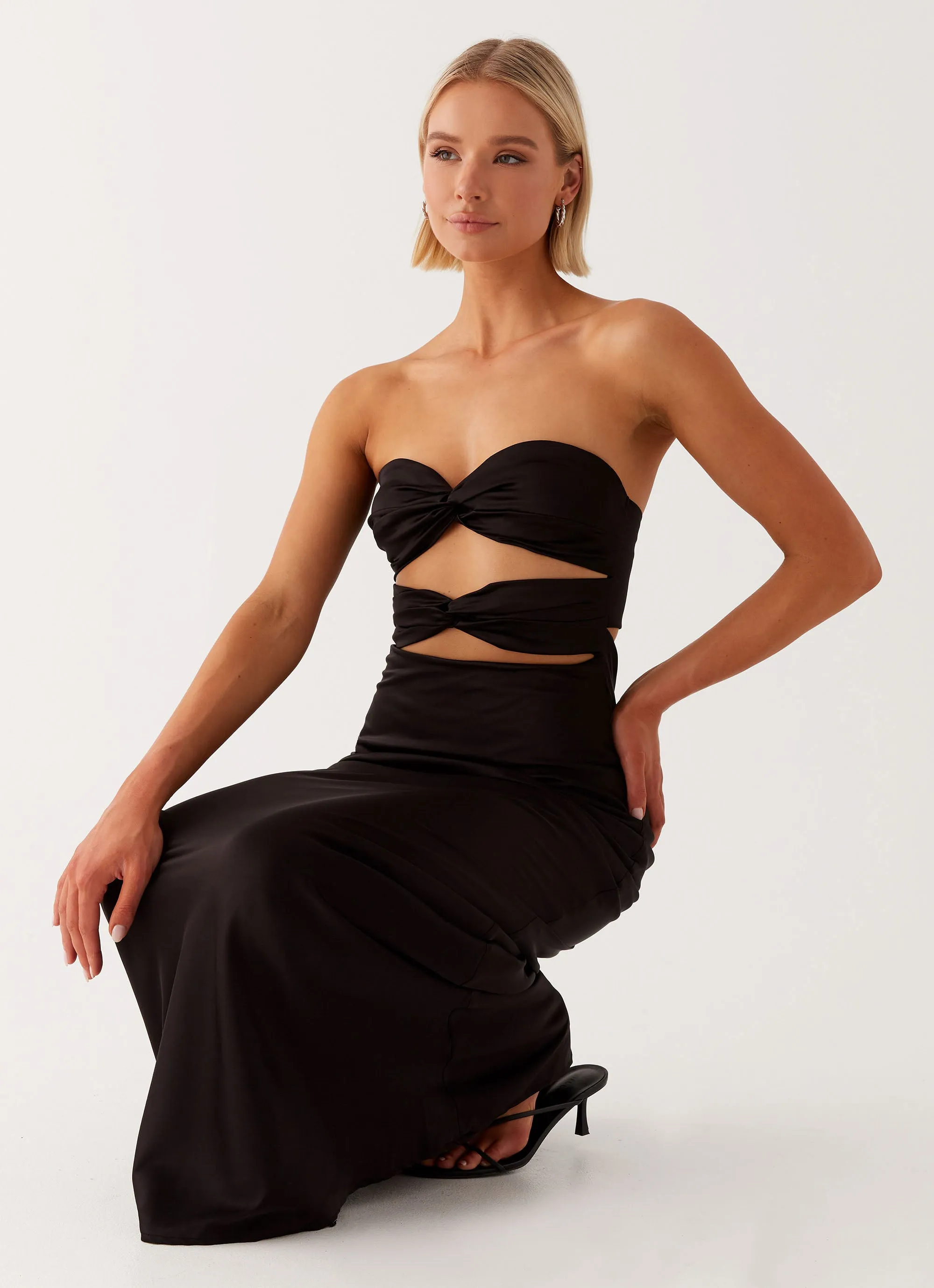 Ready Glow Smart Fabric Tianna Strapless Maxi Dress - Black