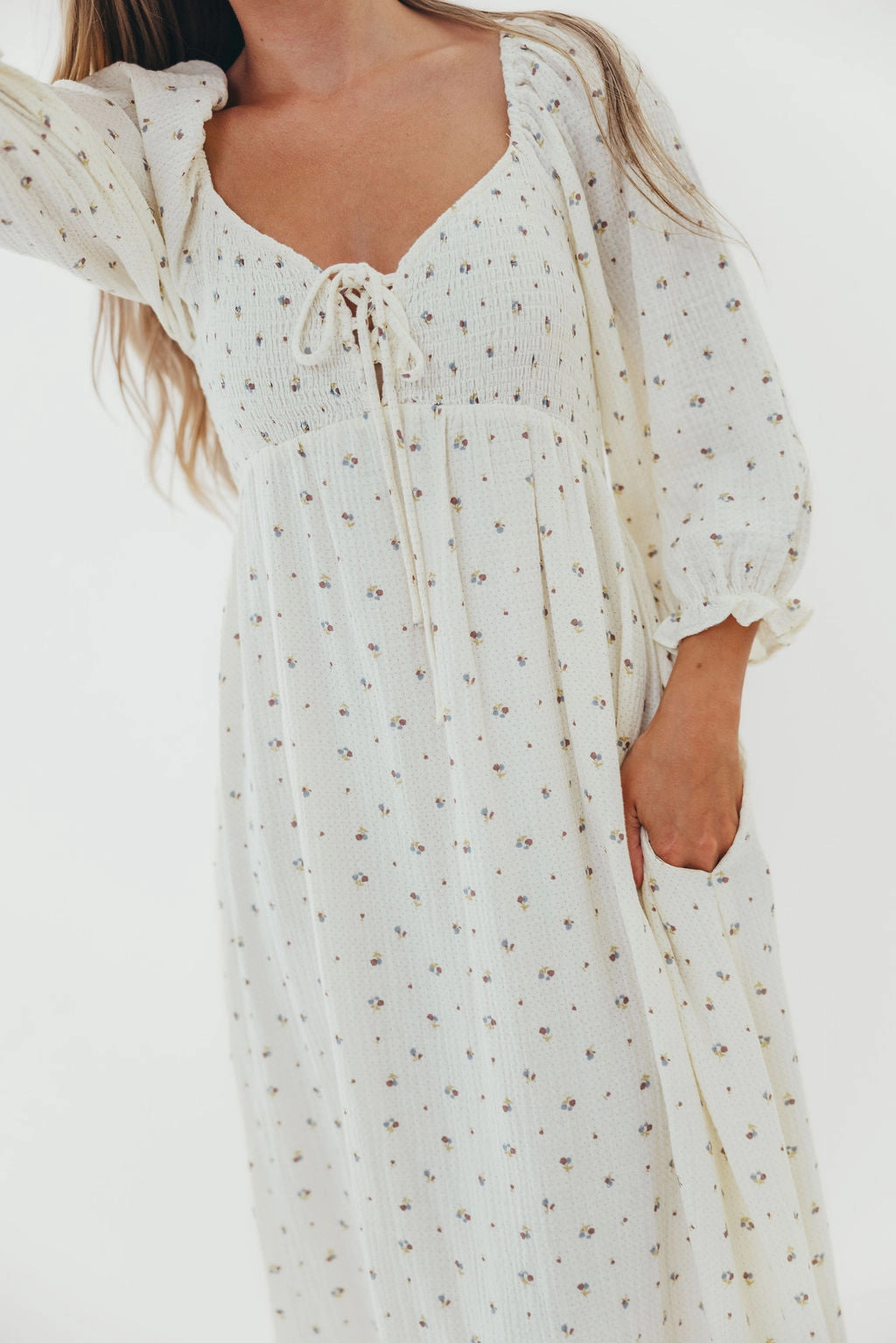 Cecilia 100% Cotton Smocked Maxi Dress in Ivory - Bump Friendly Quiet Mood