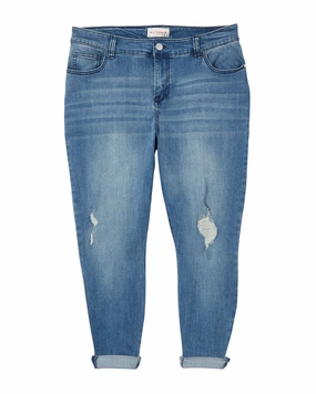 Traveler Gear Brunch Outfit Casual Friday Cool Essentials Gardner Destructed Double Rolled Capri | Medium Wash