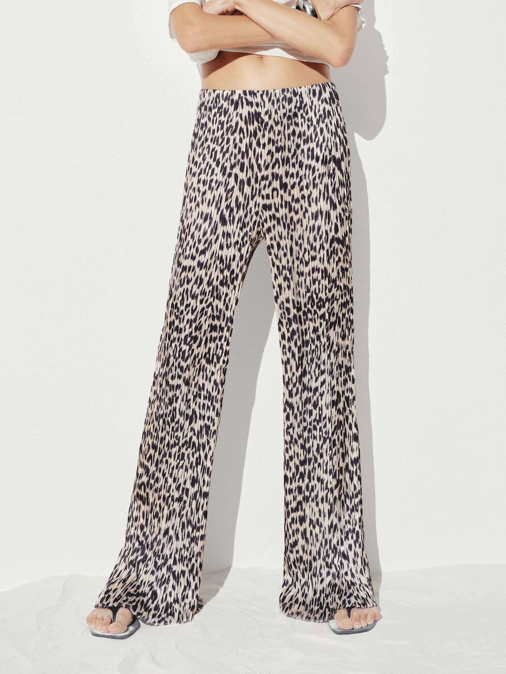 Leopard Print Loose Trousers Low Bulk Comfort Fit